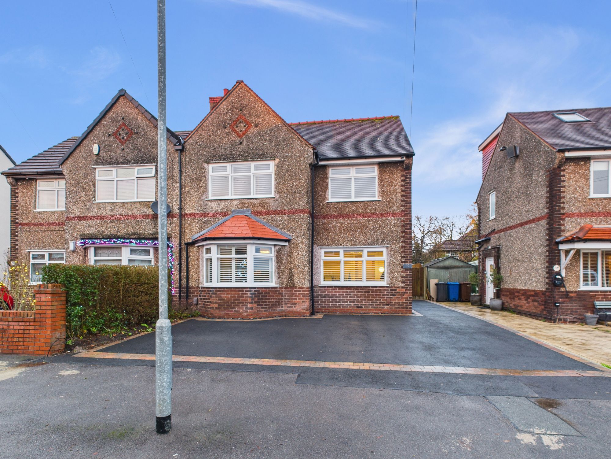 CAM05197G0 PR0166 STILL034