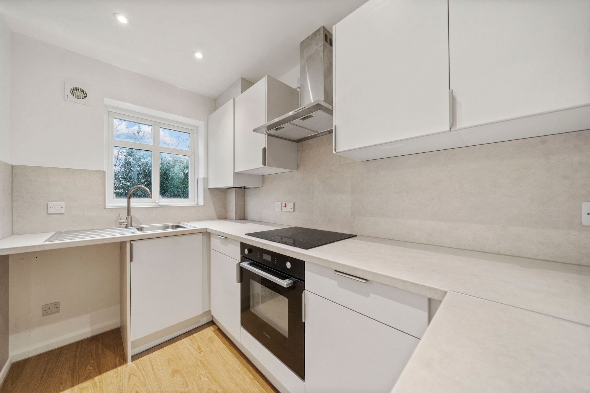 Dean Meadow, Newton-Le-Willows, WA12