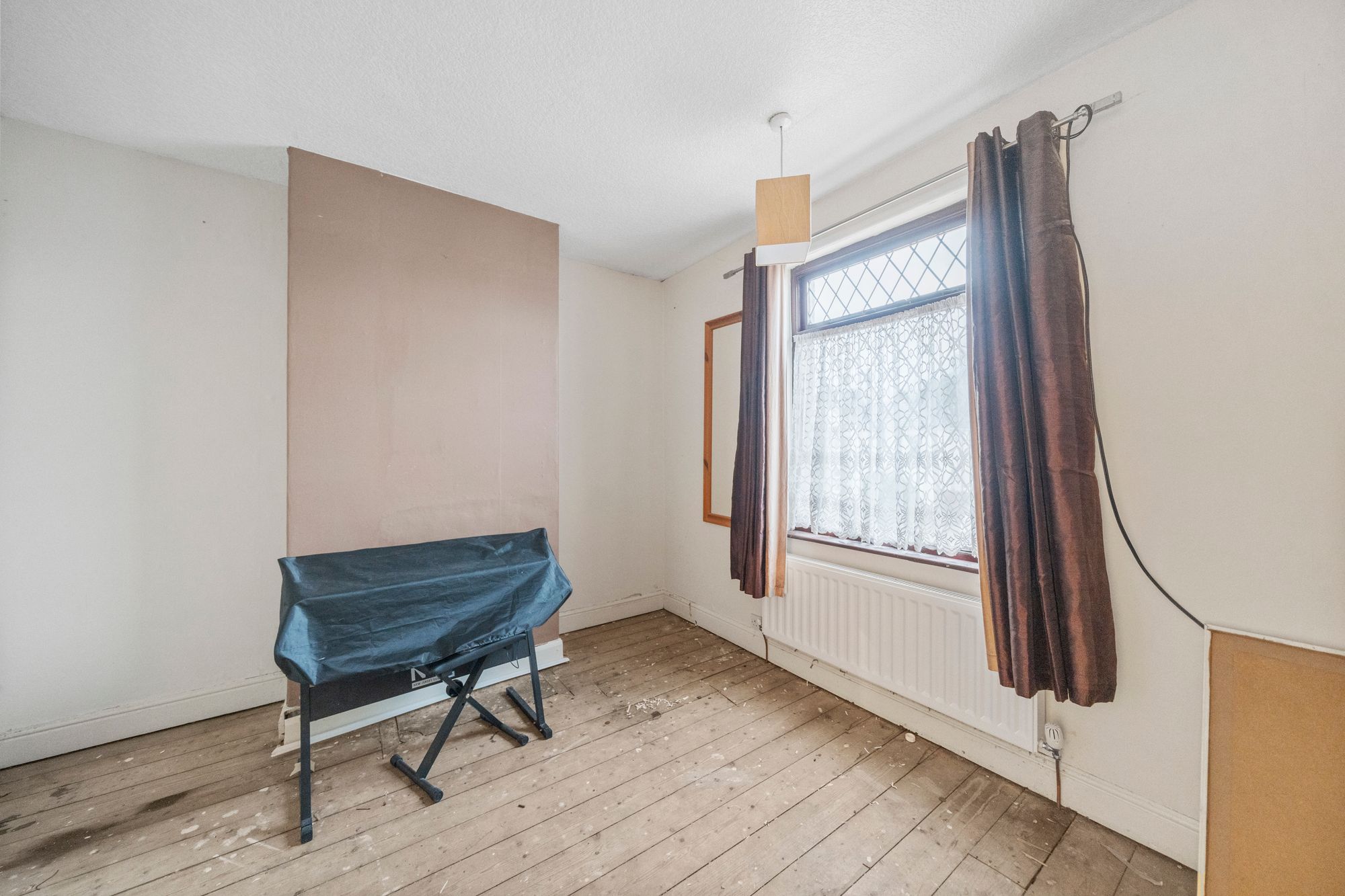 Pine Avenue, Newton-Le-Willows, WA12