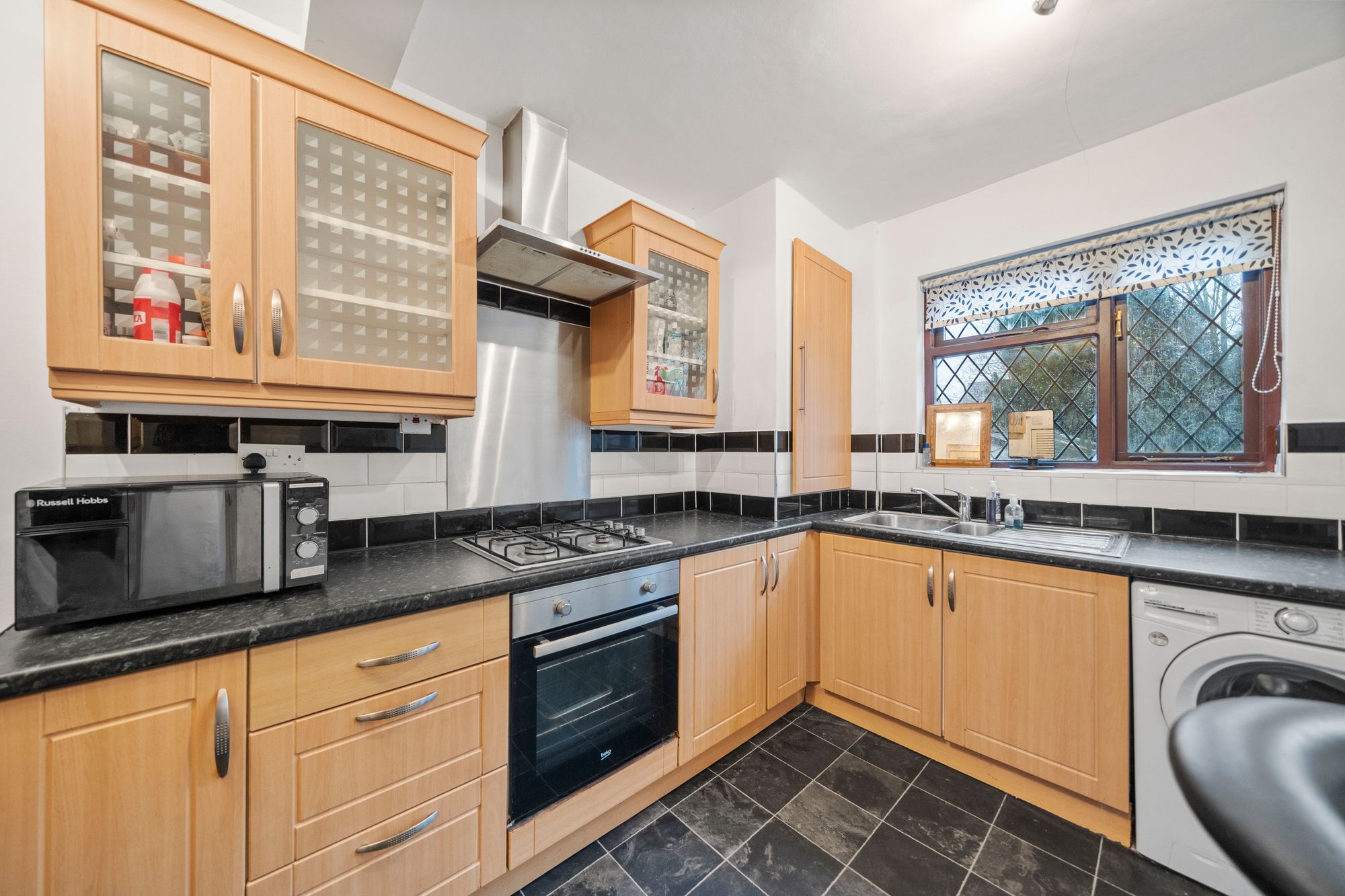 Pine Avenue, Newton-Le-Willows, WA12