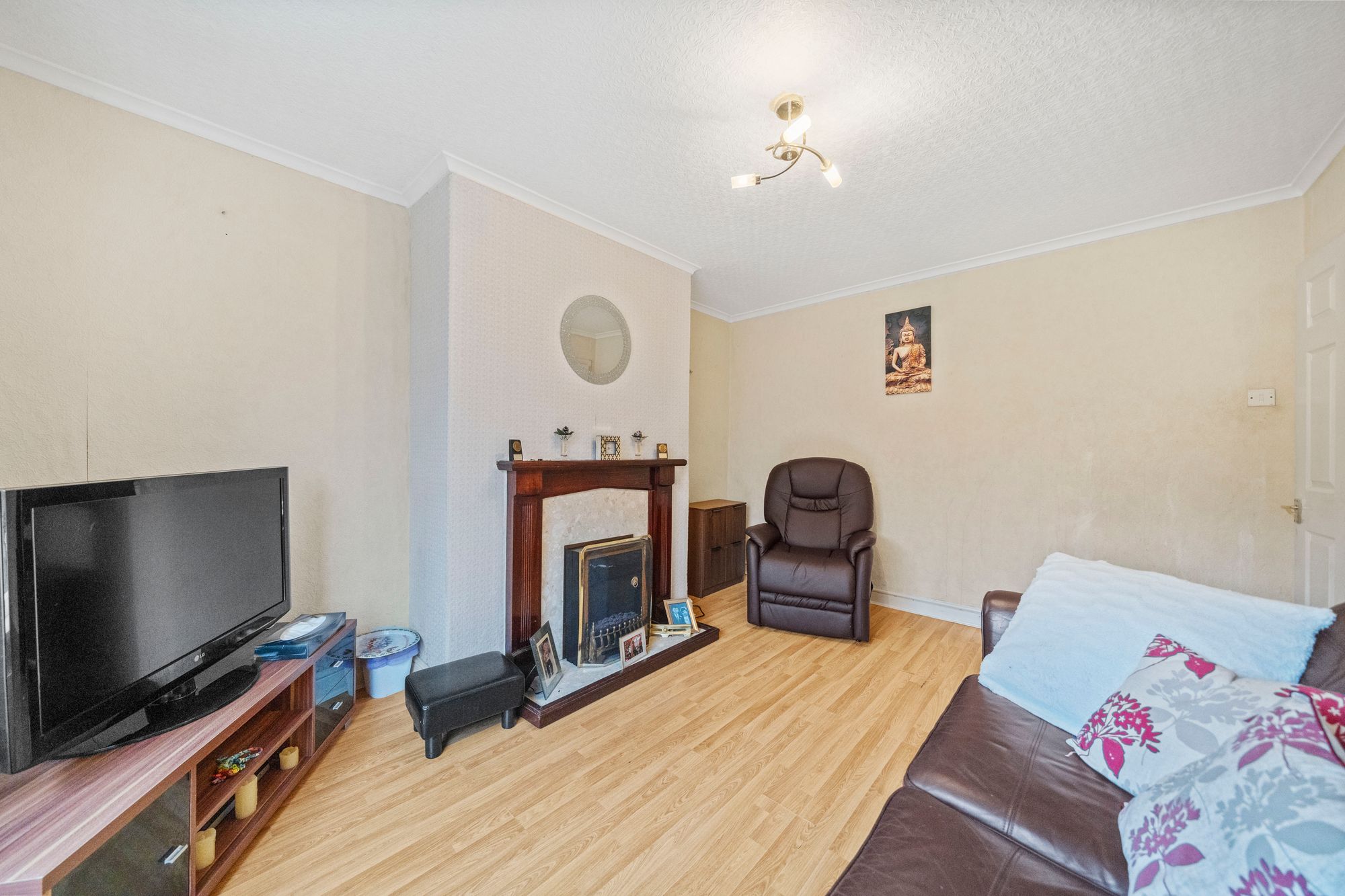 Pine Avenue, Newton-Le-Willows, WA12