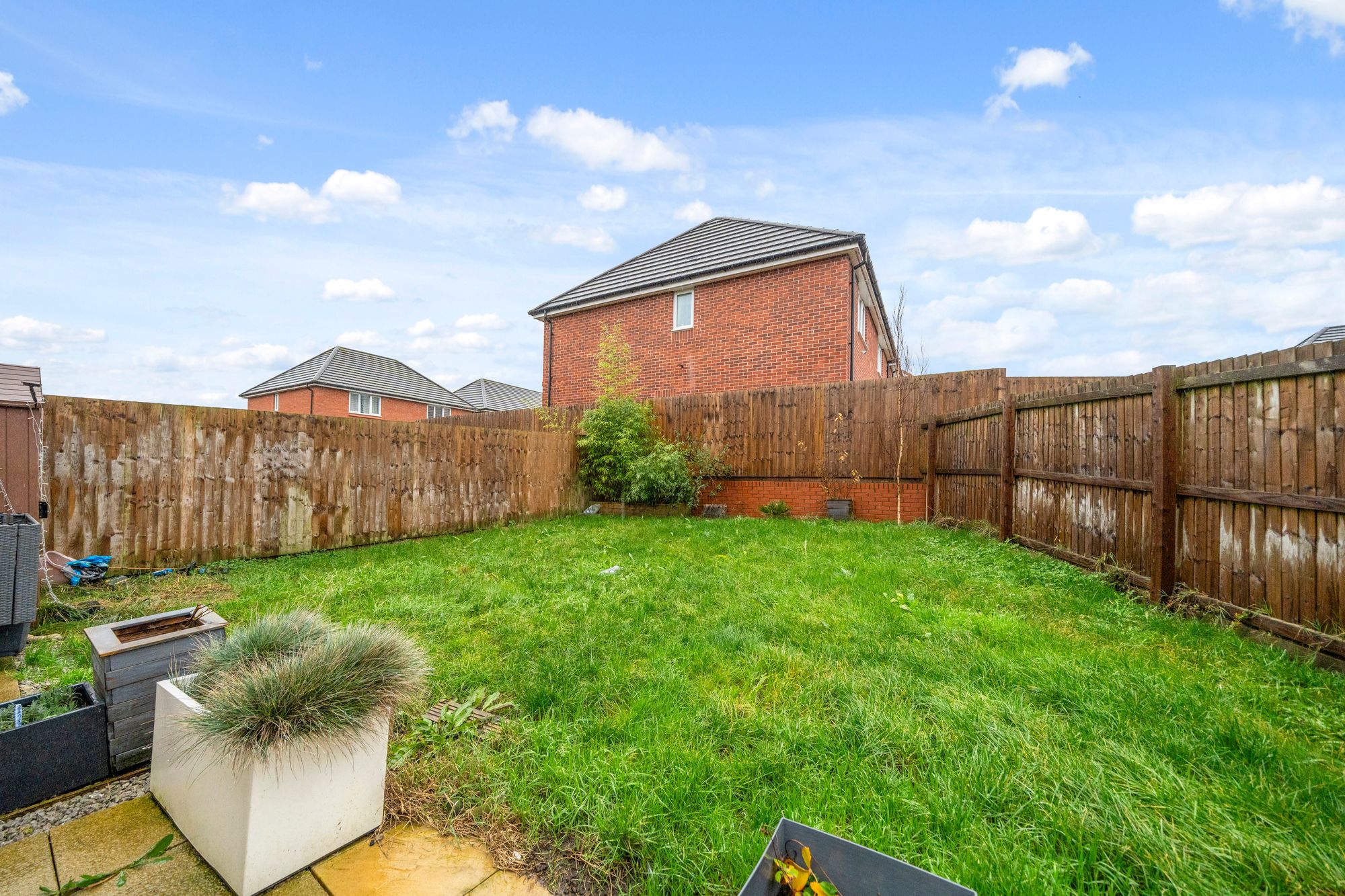 Stonehouse Avenue, Leigh, WN7