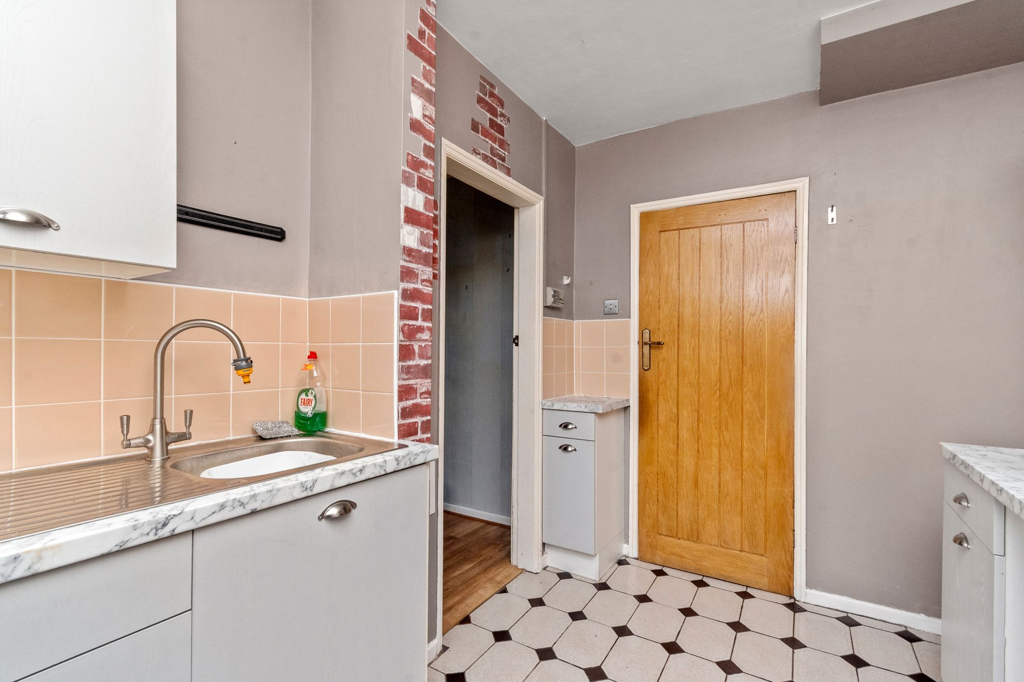 Hawes Avenue, St. Helens, WA11