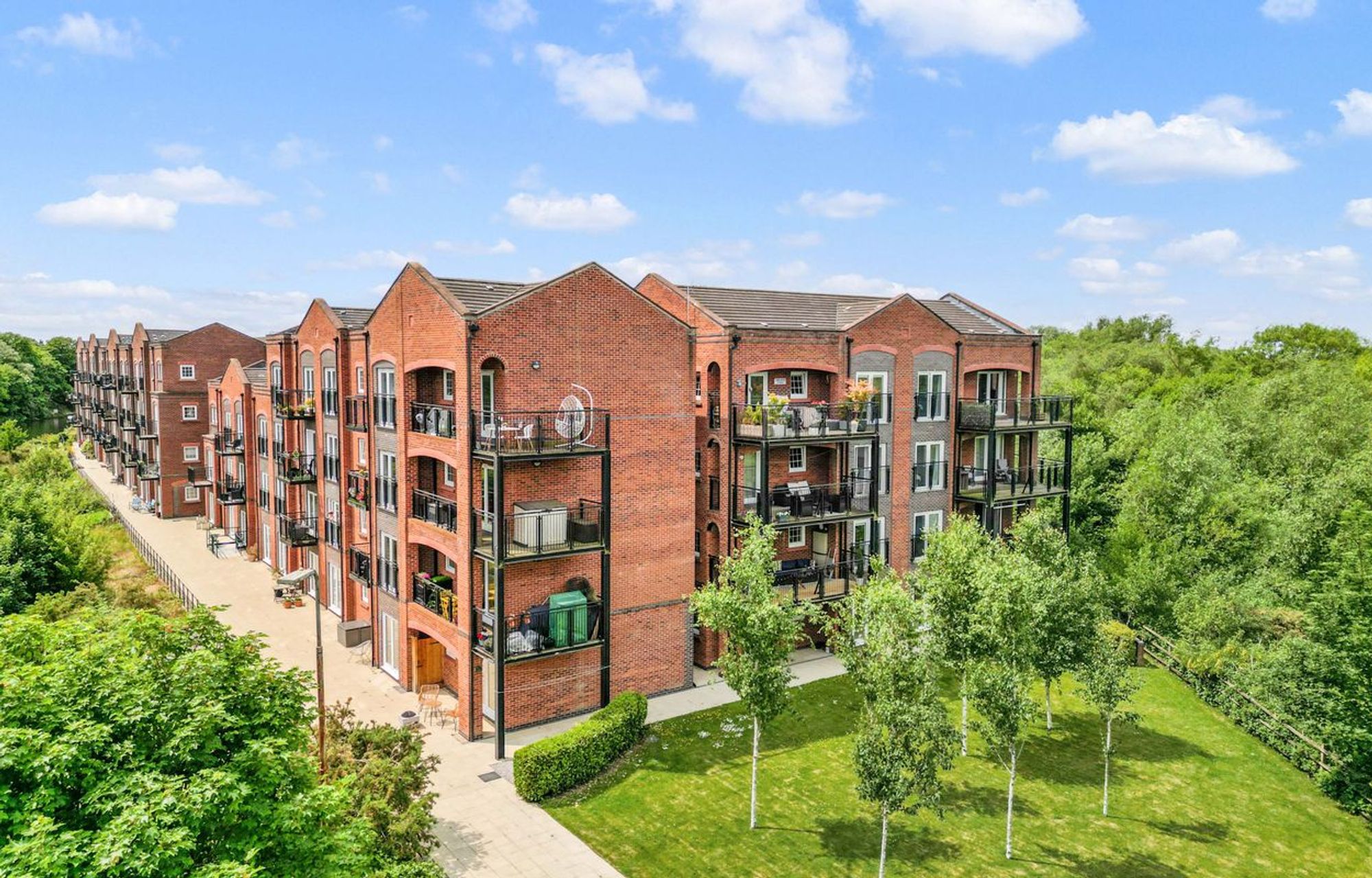 Lulworth Place, Warrington, WA4