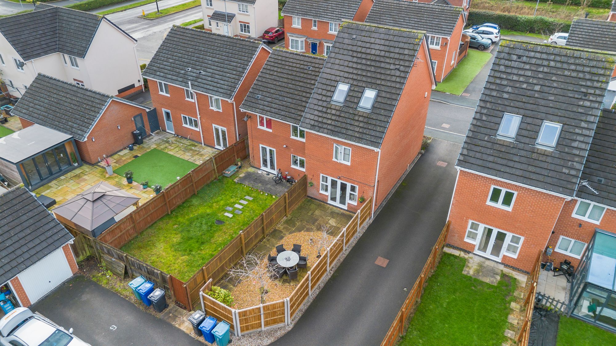 Fairmont Drive, Great Sankey, WA5