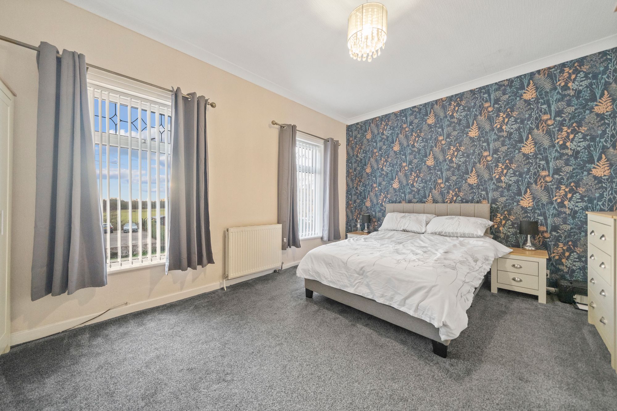 St. Helens Road, Leigh, WN7