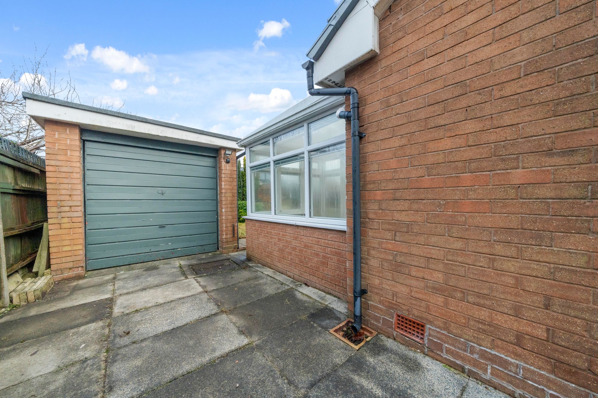 Thames Avenue, Leigh, WN7