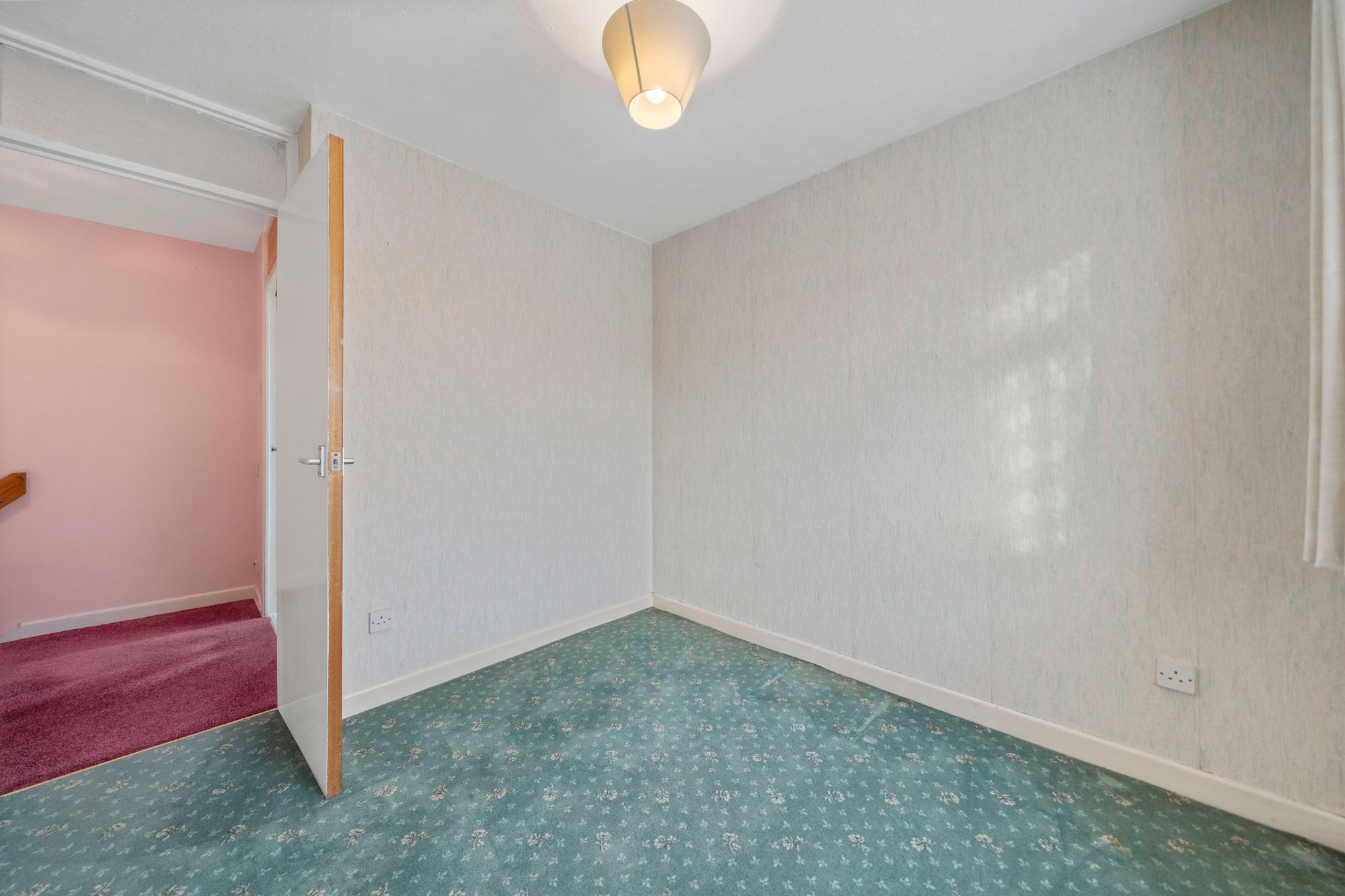 Peter Street, St. Helens, WA10