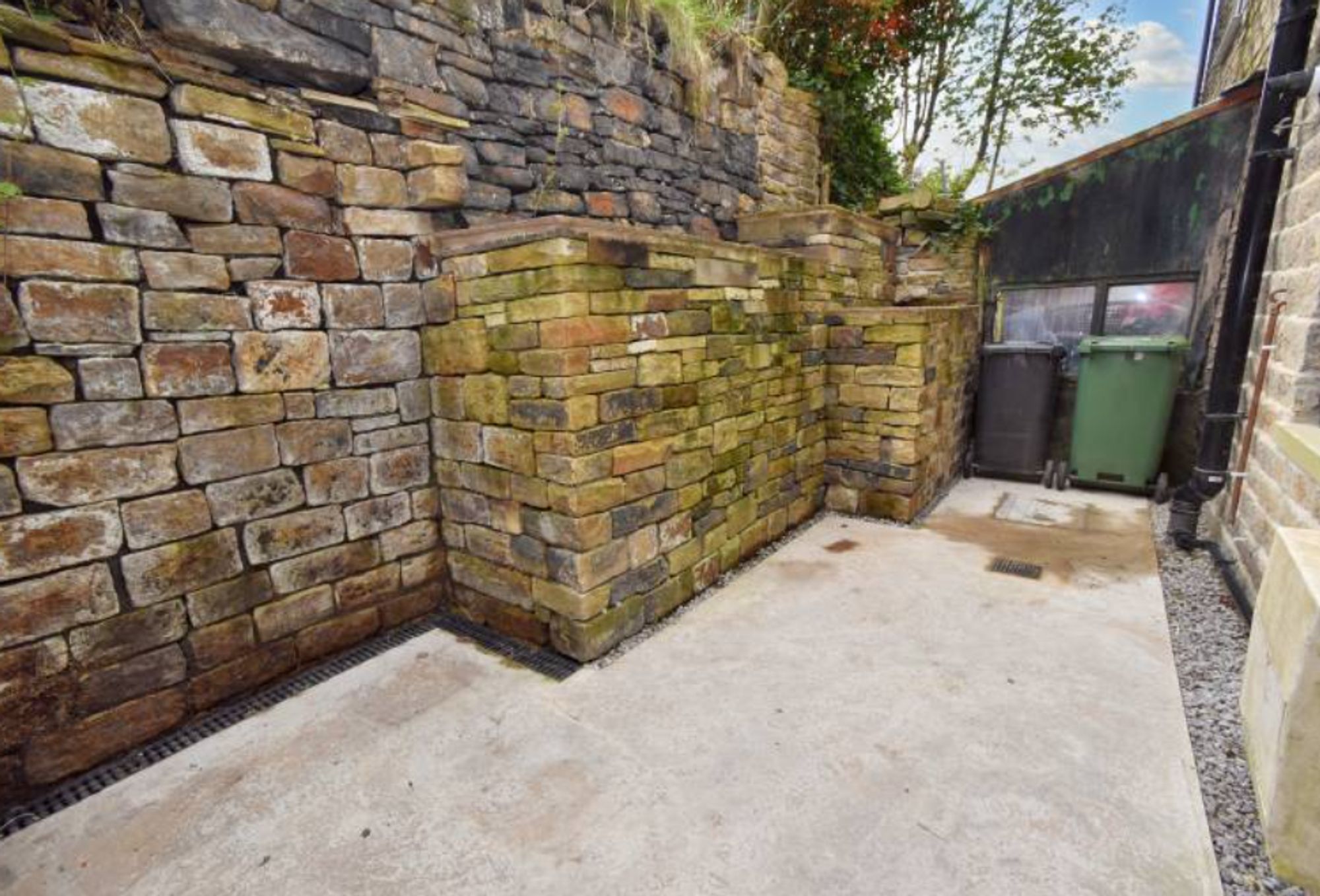 Image 11 of Manchester Road, Slaithwaite, HD7