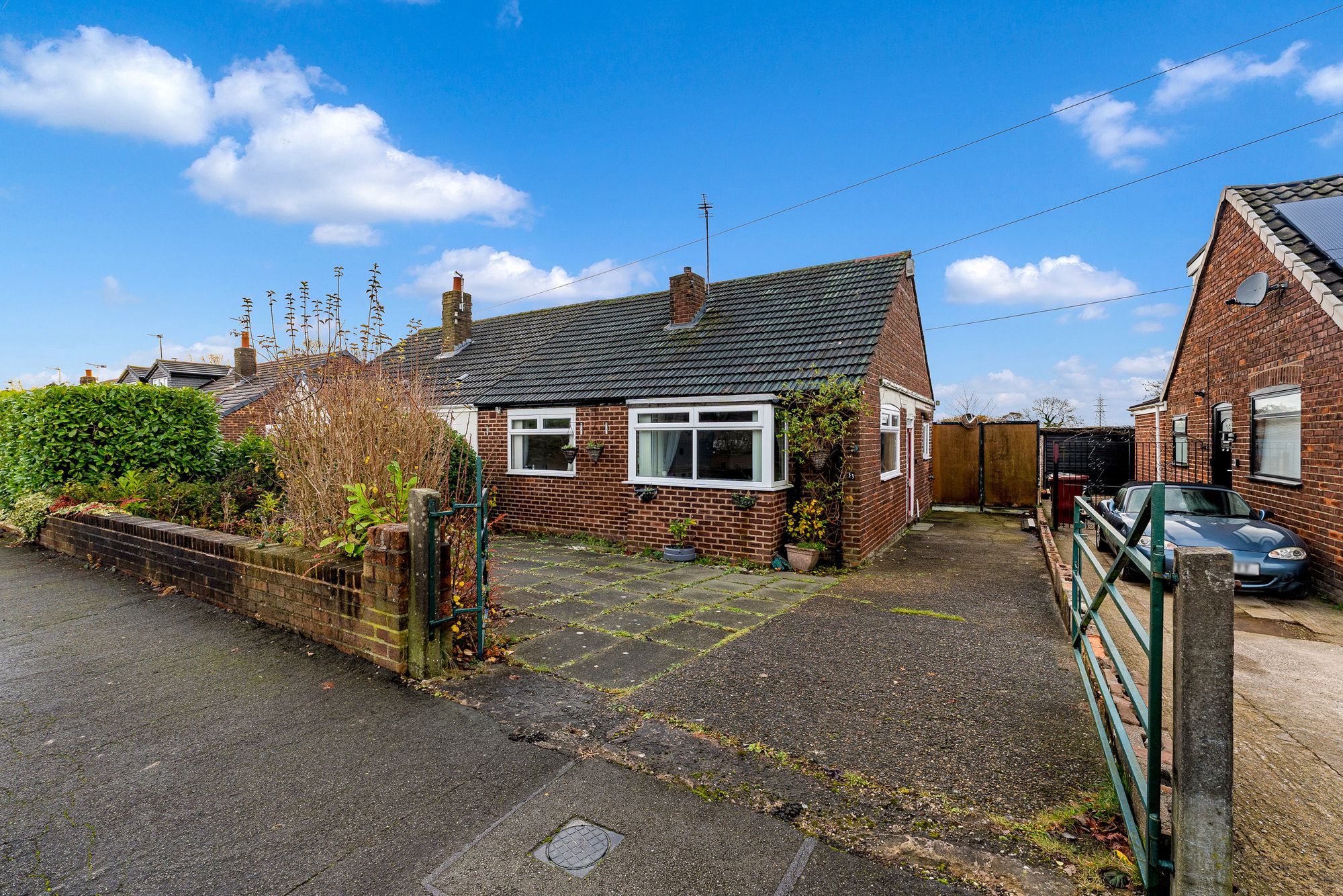Wheatfield Road, Widnes, WA8