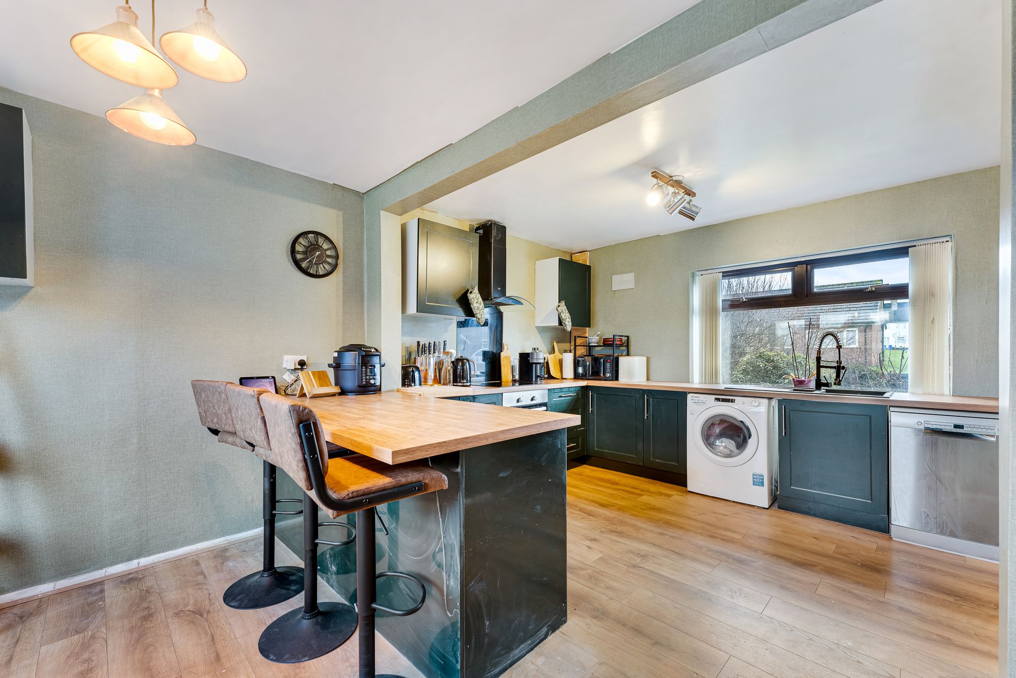 Windsor Grove, Runcorn, WA7