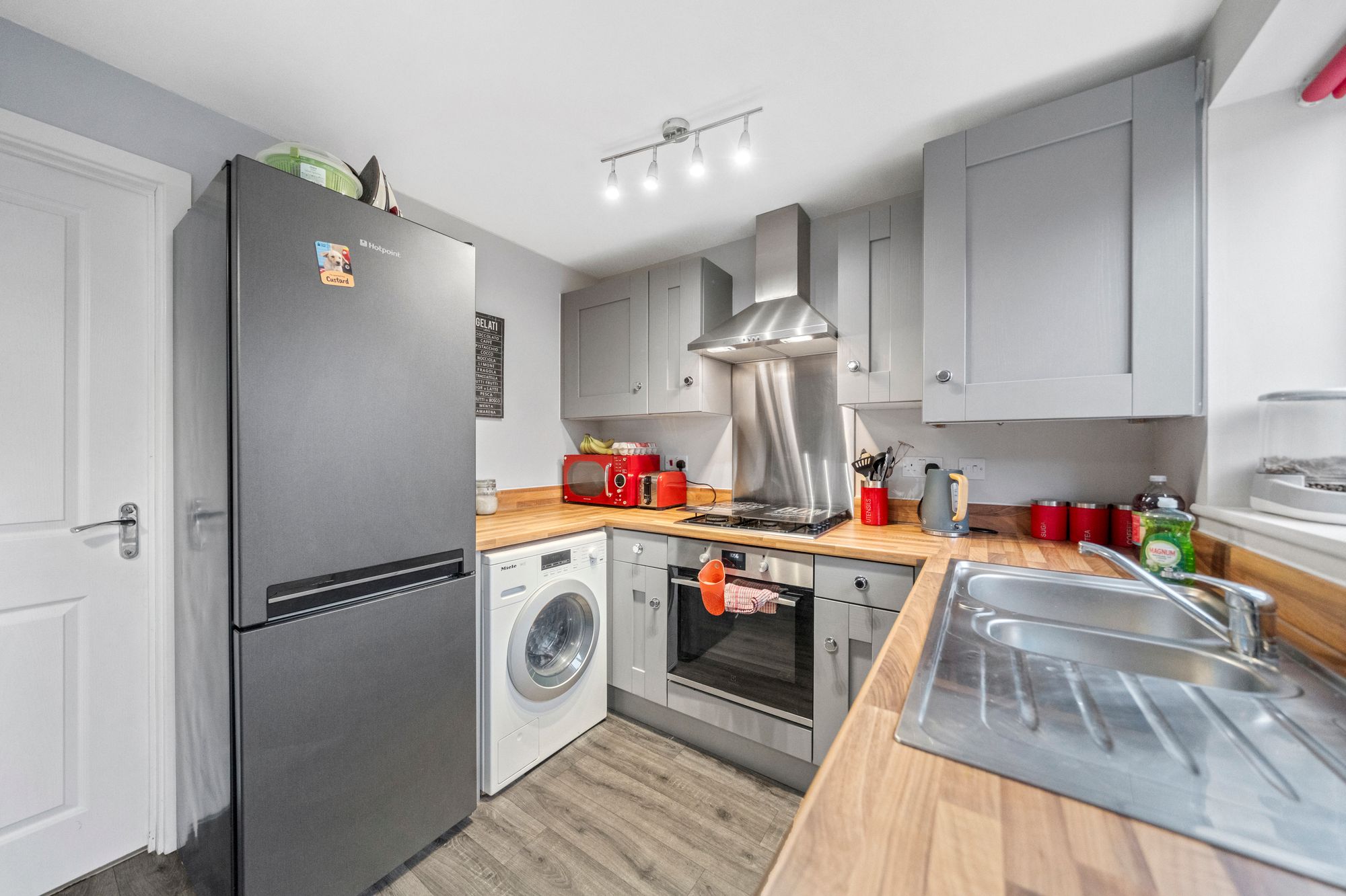 Hadfield Grove, Leigh, WN7