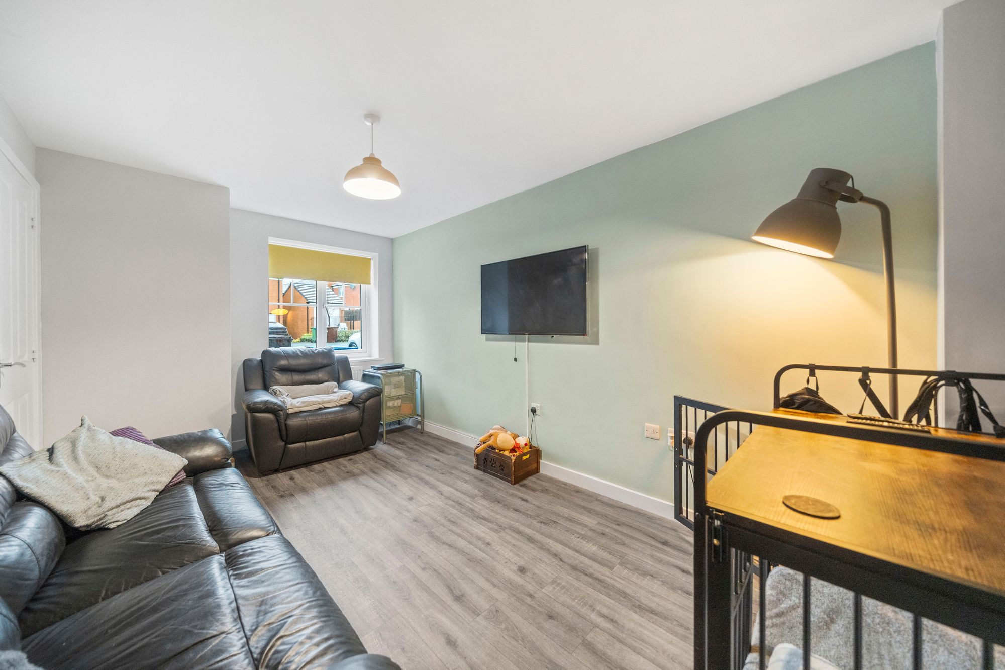 Hadfield Grove, Leigh, WN7