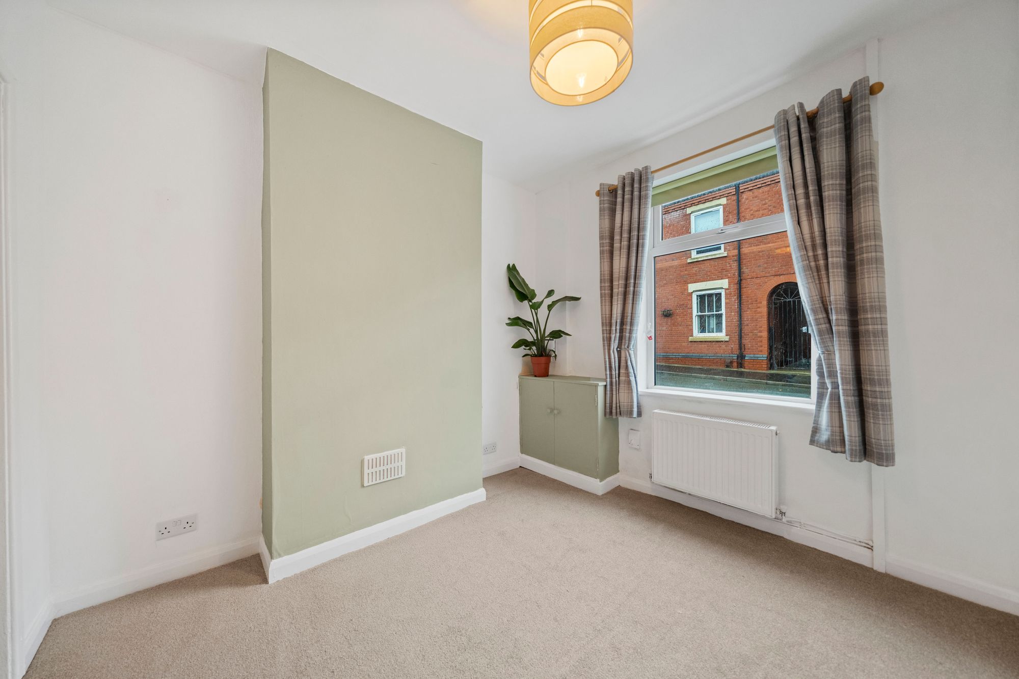 Argyle Street, St. Helens, WA10