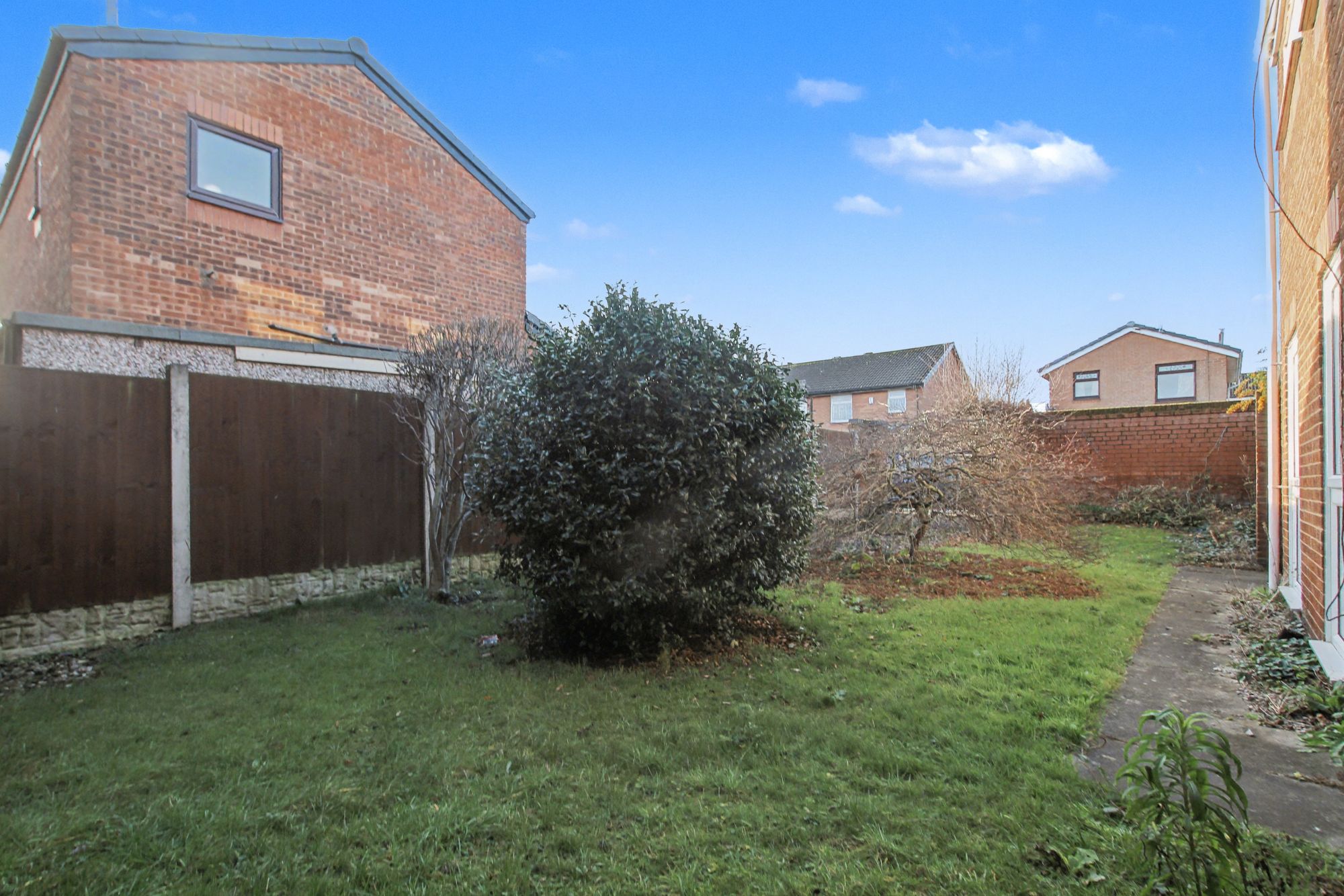 Peter Street, St. Helens, WA10