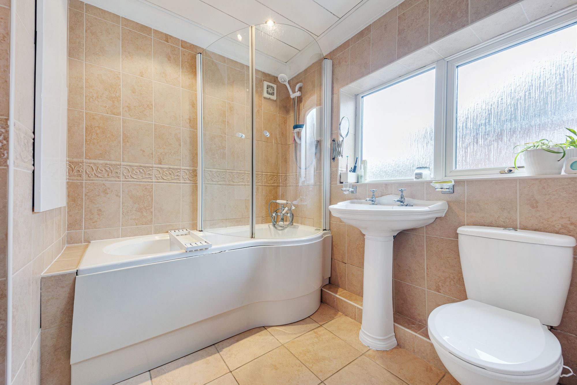 Beaconsfield Crescent, Widnes, WA8