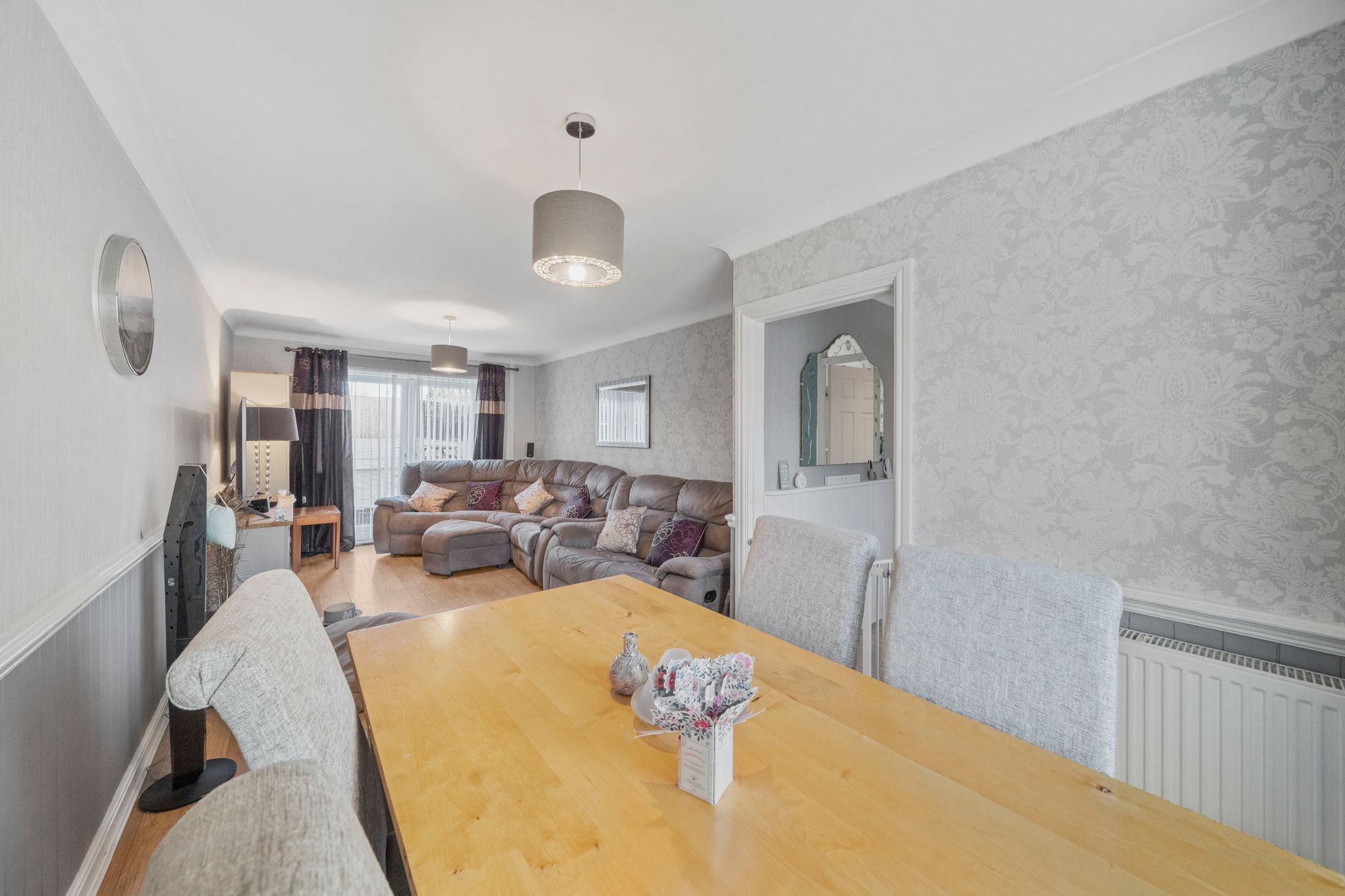 Rowland Close, Fearnhead, WA2