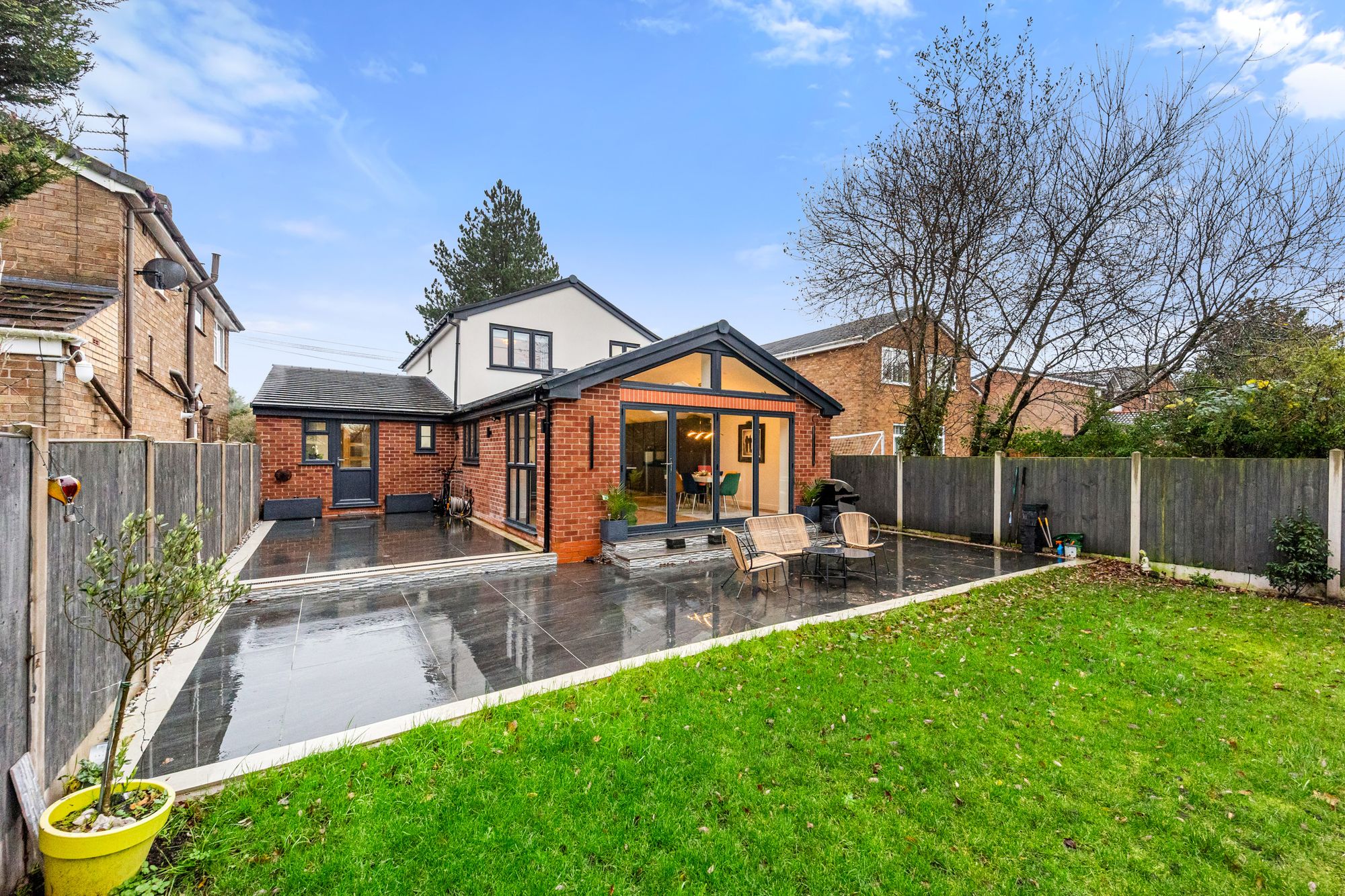 St. James Road, Rainhill, L35