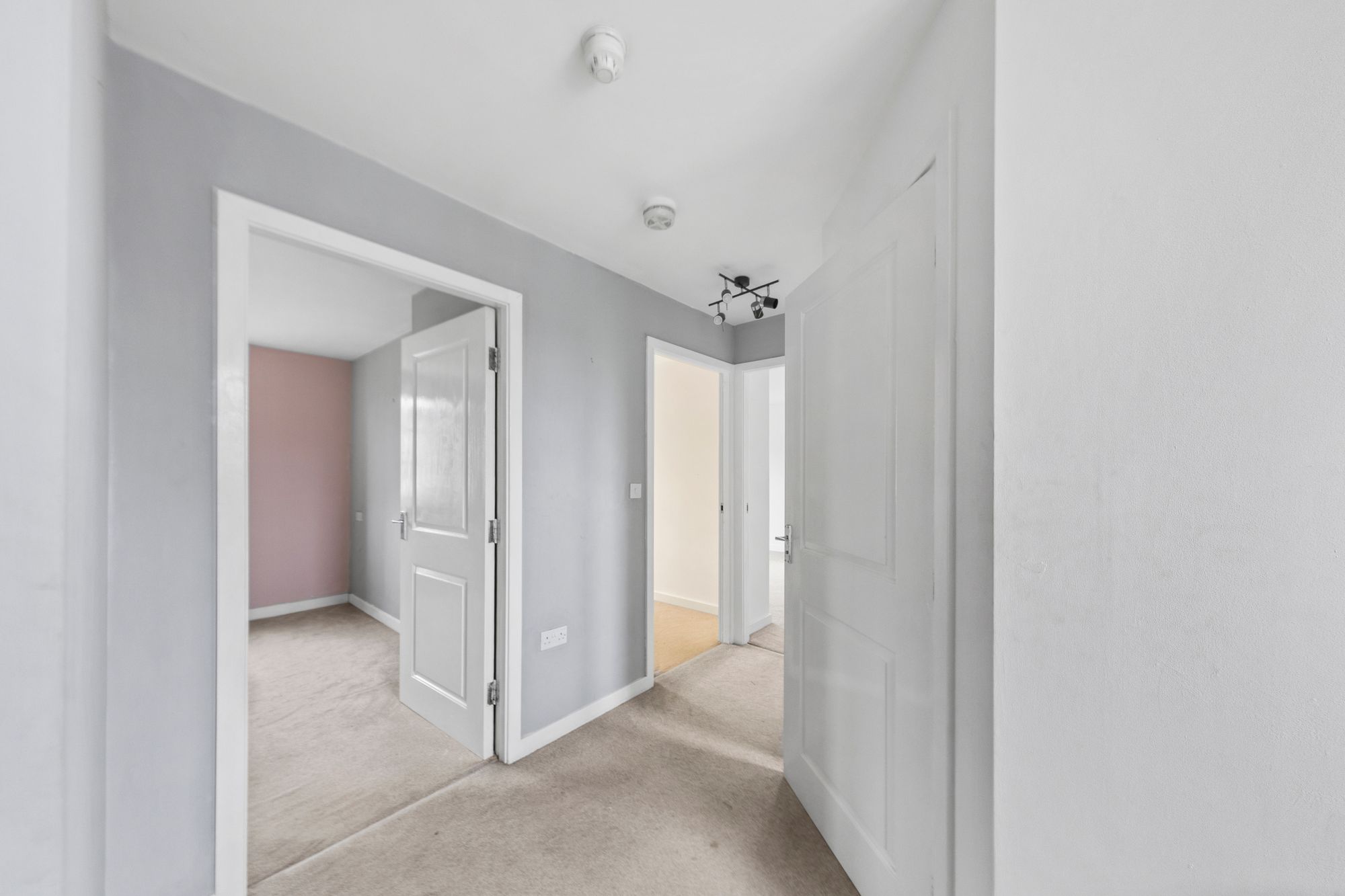 Phoenix Place, Great Sankey, WA5