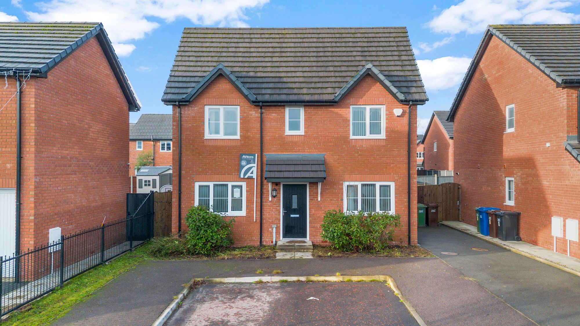 Brookbank, Leigh, WN7