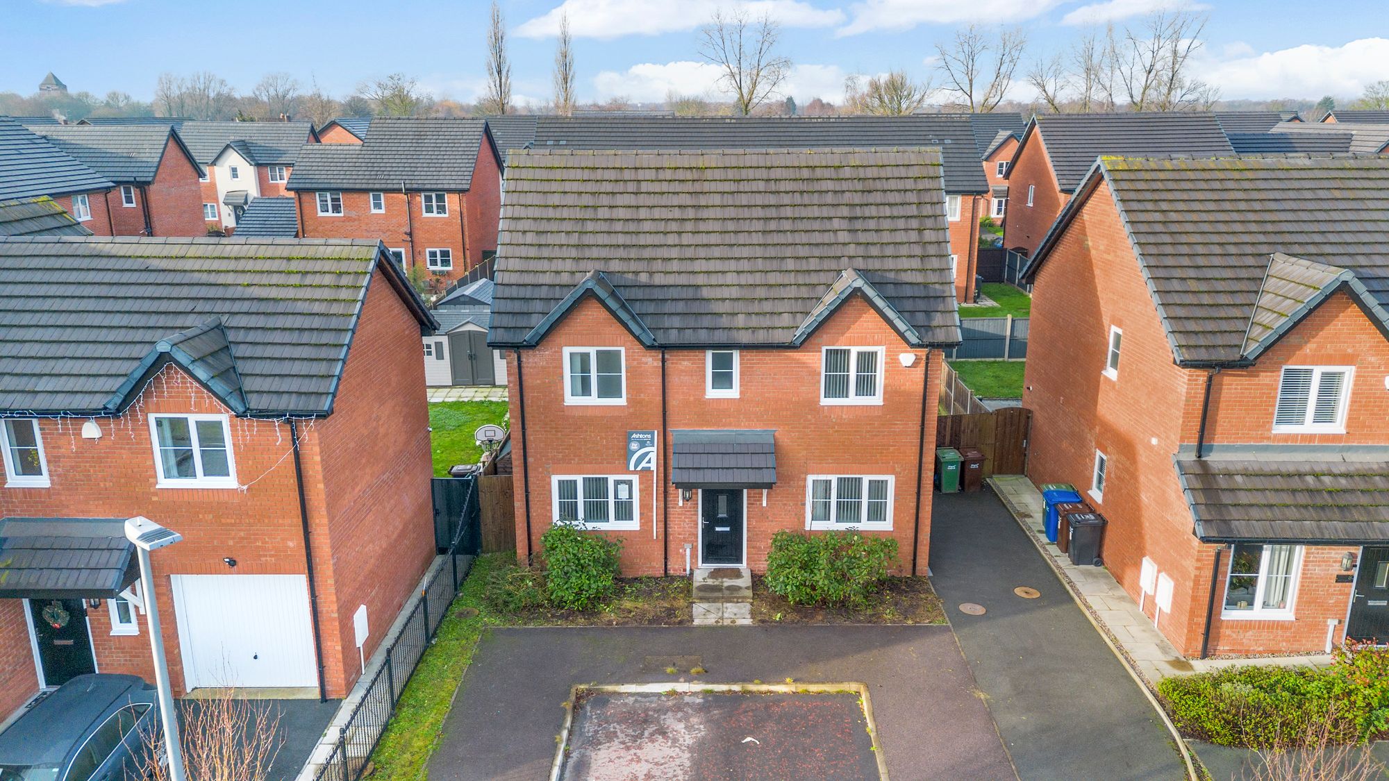 Brookbank, Leigh, WN7