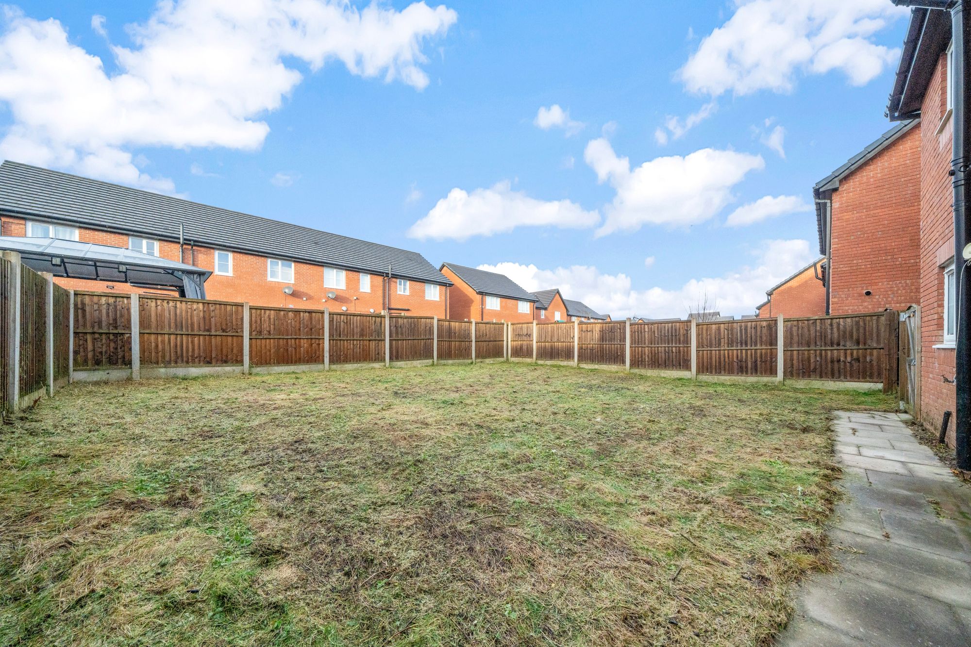 Brookbank, Leigh, WN7