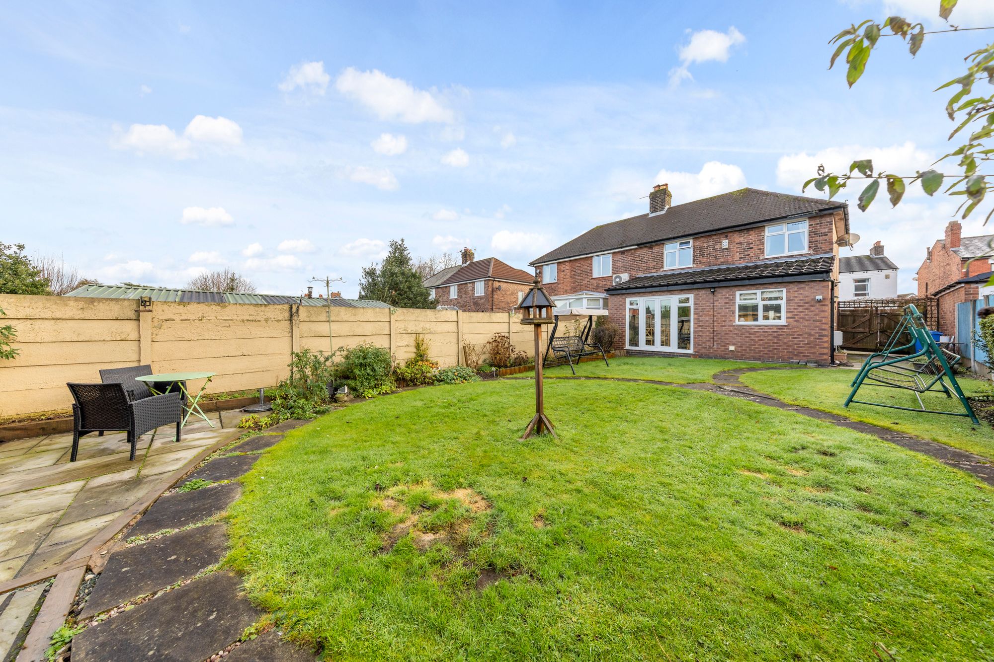 St. Marys Road, Penketh, WA5