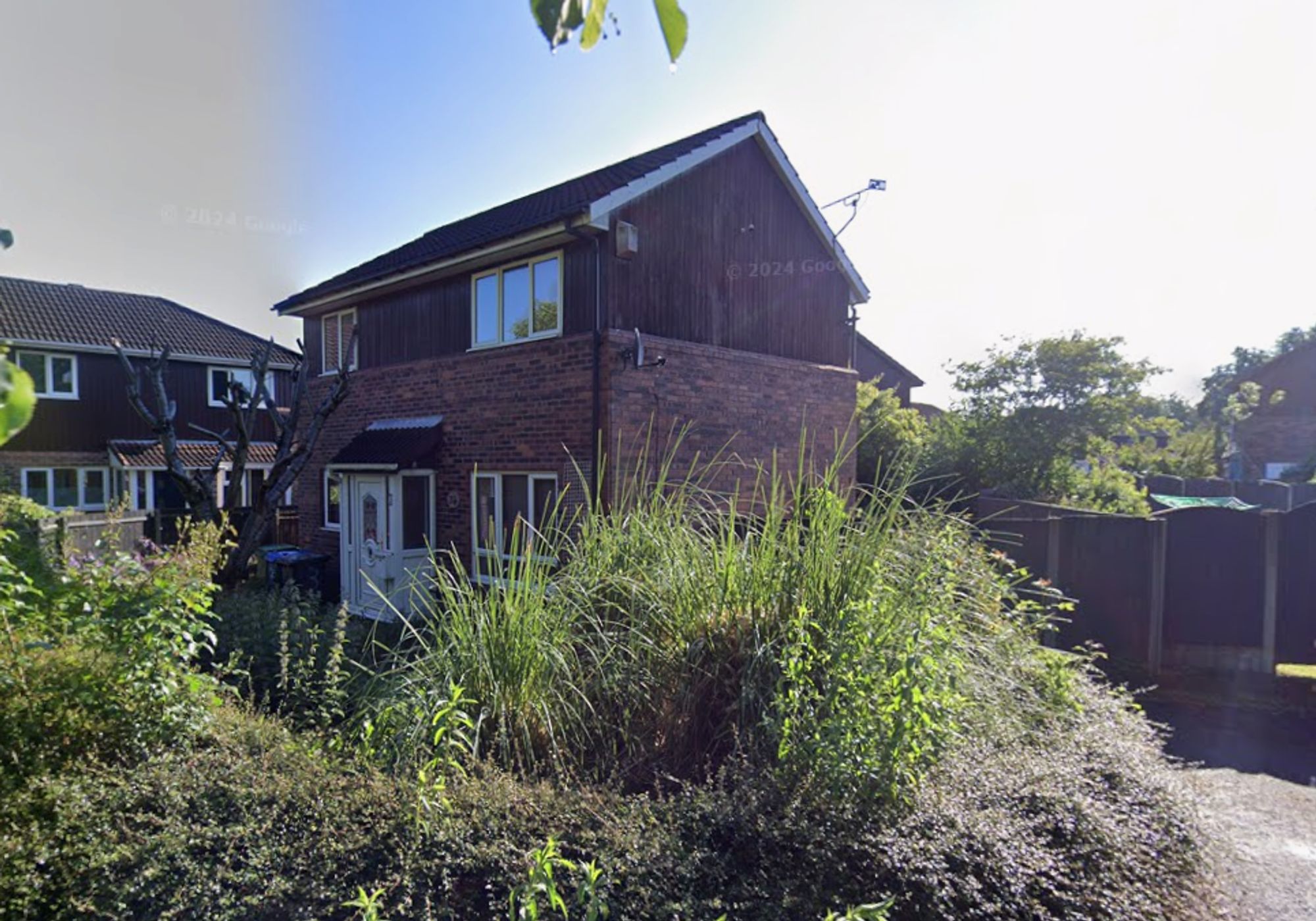 Granston Close, Callands, WA5