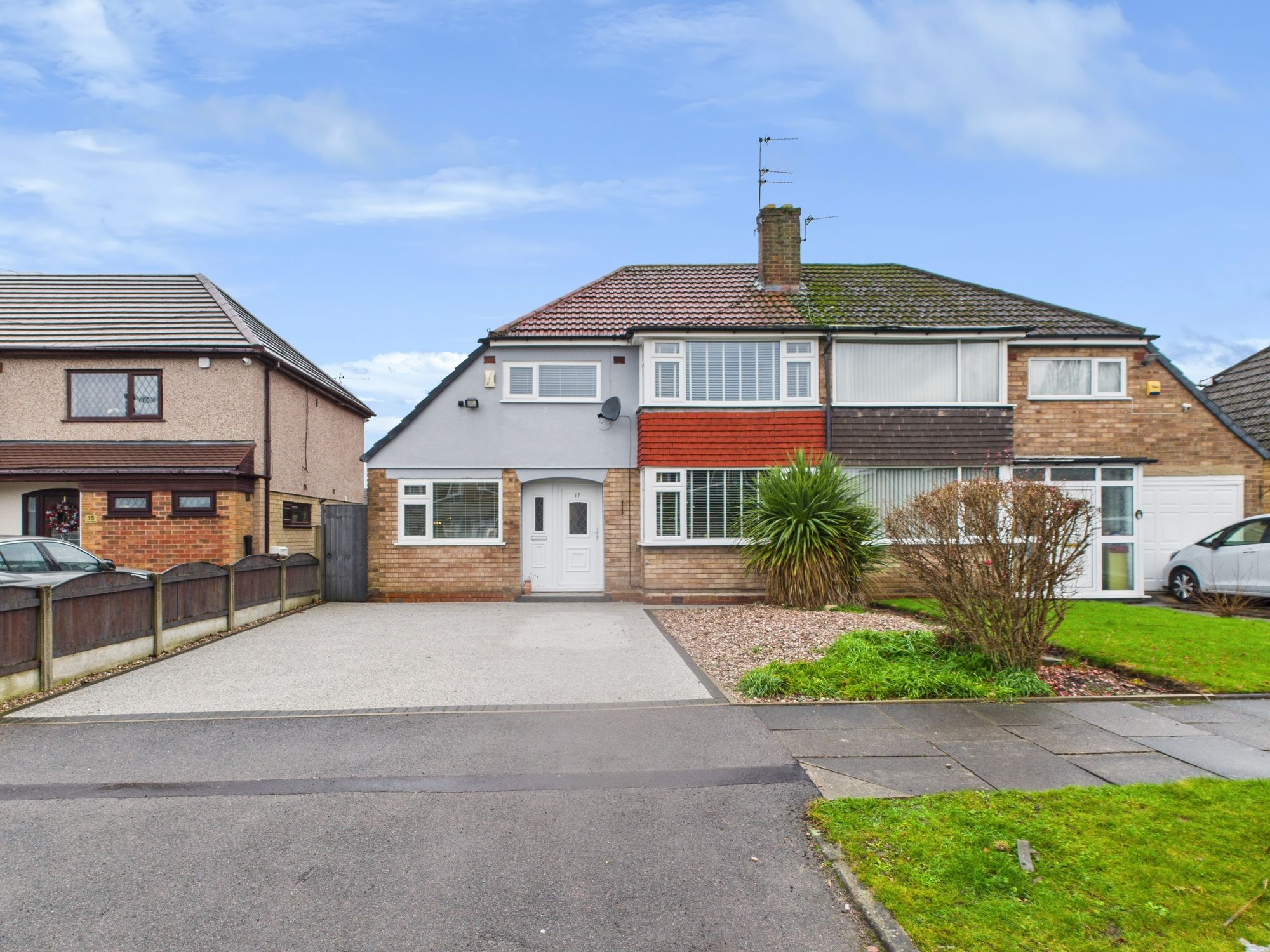 CAM05197G0 PR0173 STILL029