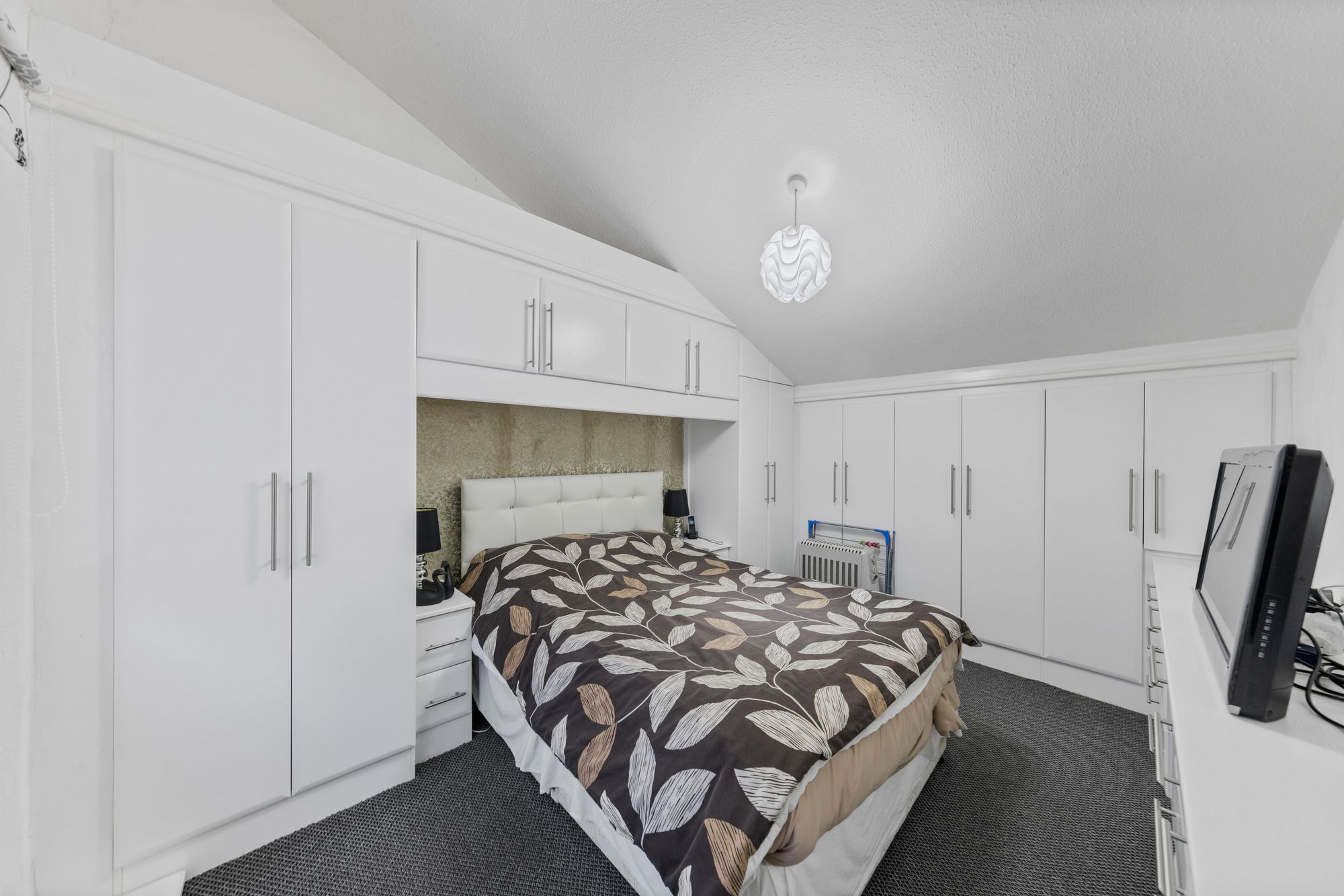 Woodridge, Windmill Hill, WA7