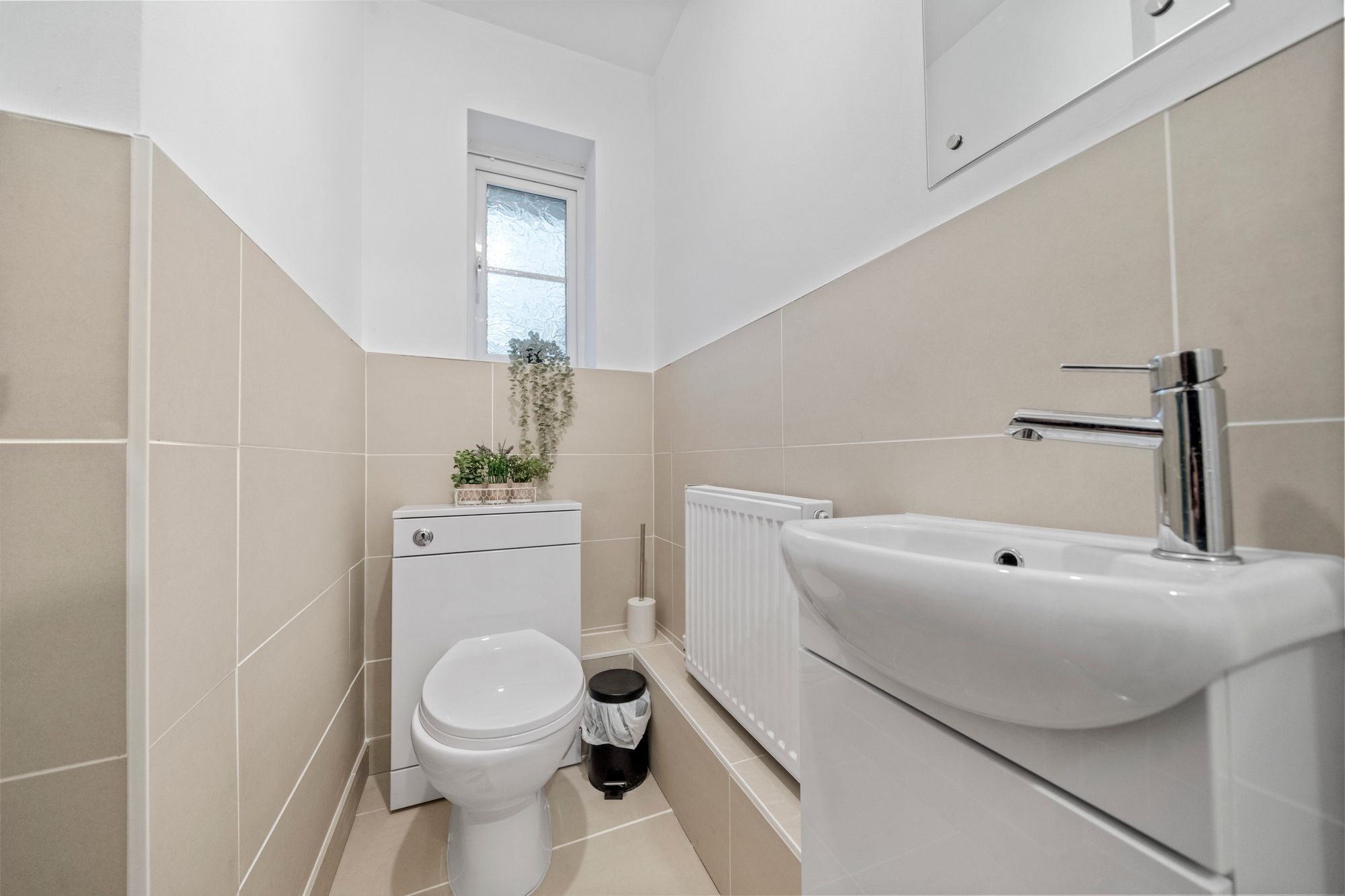 Latham Avenue, Newton-Le-Willows