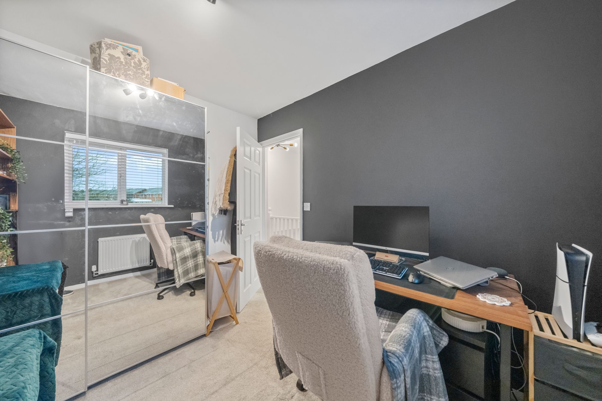 Latham Avenue, Newton-Le-Willows