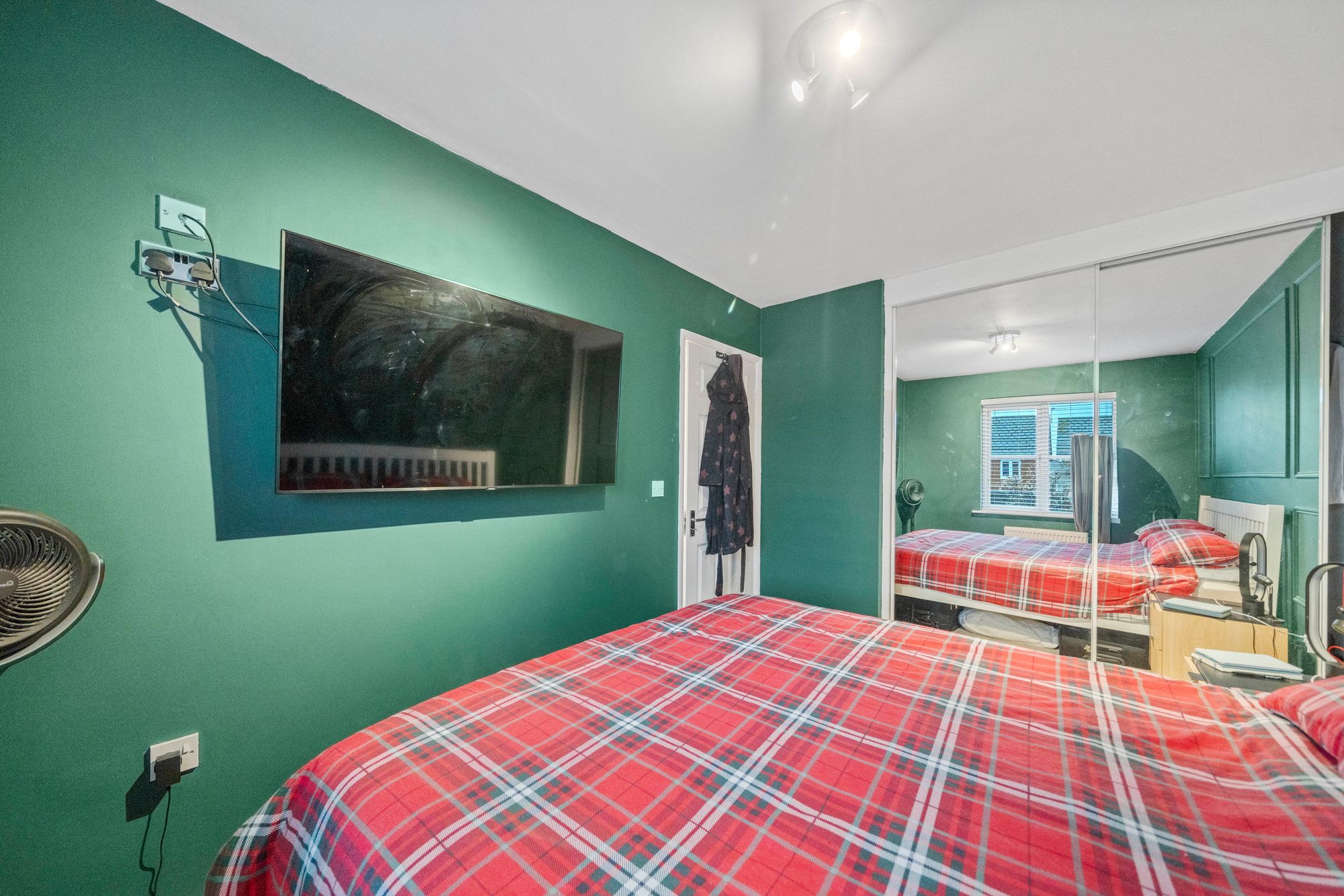 Latham Avenue, Newton-Le-Willows