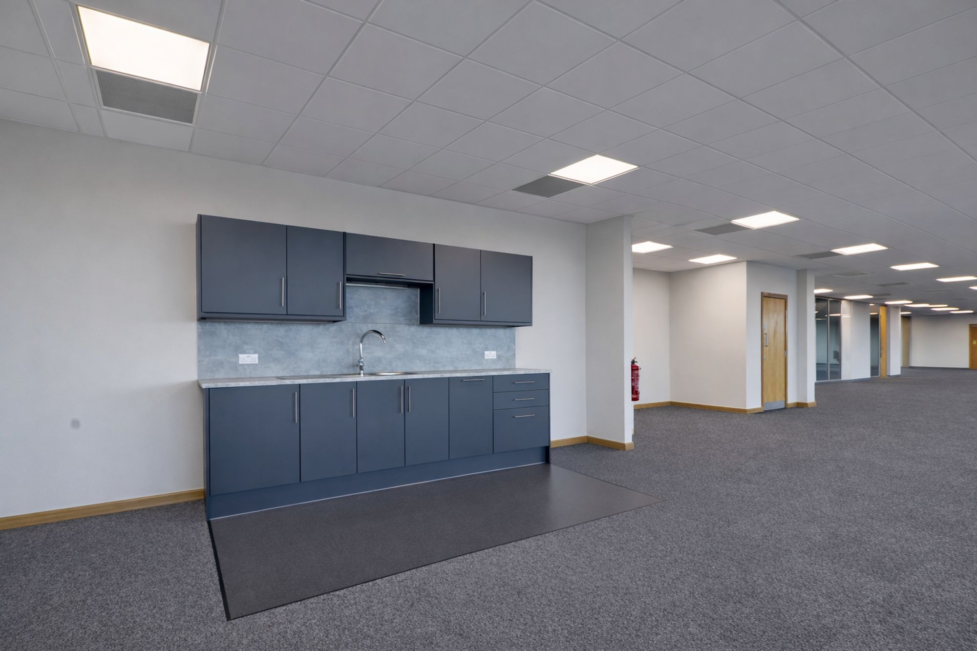 cea41b81-b300-4c25-9cae-12a9158858d7