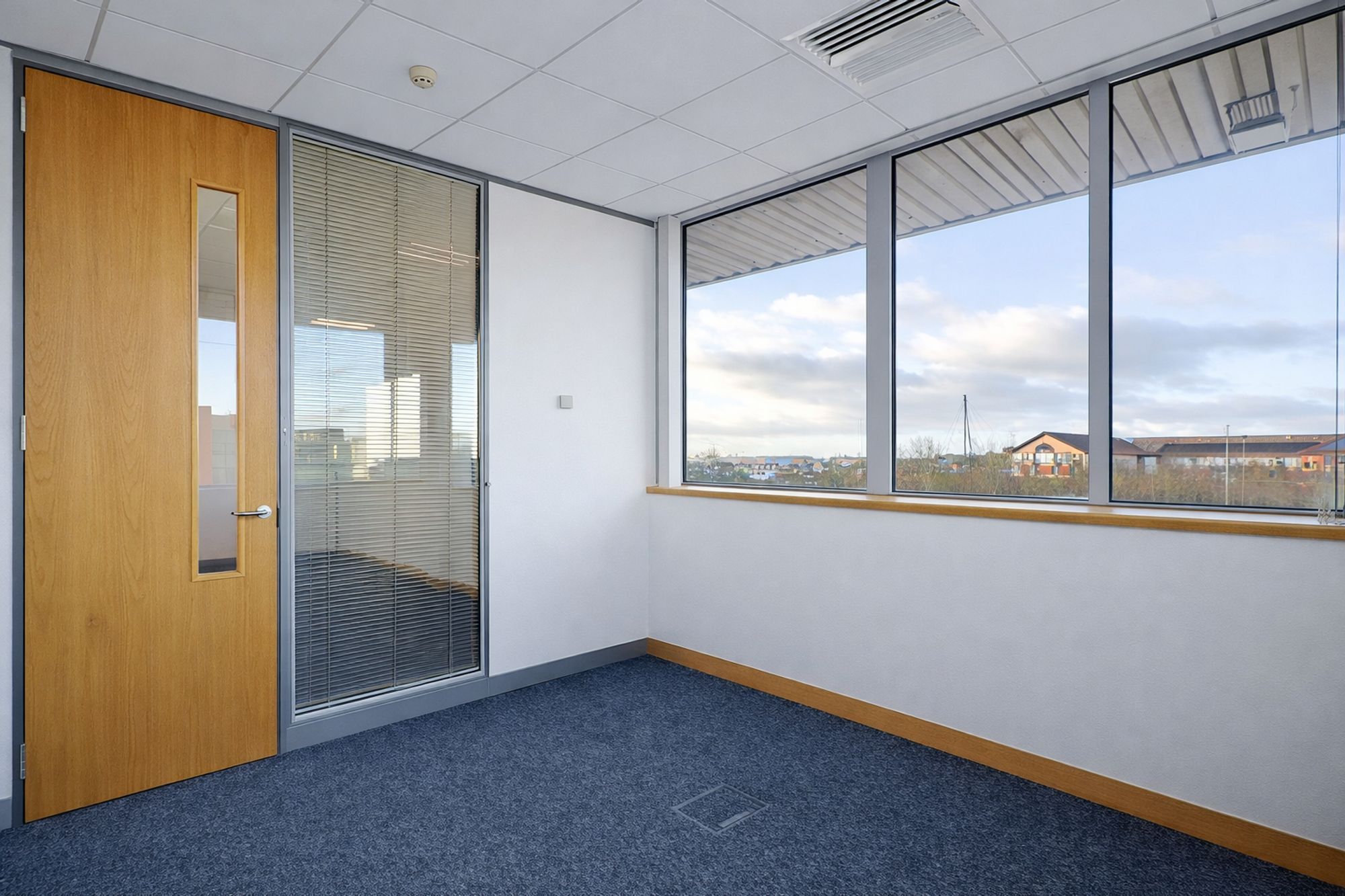 4543feb0-a57b-499b-886e-42df88c6cd38