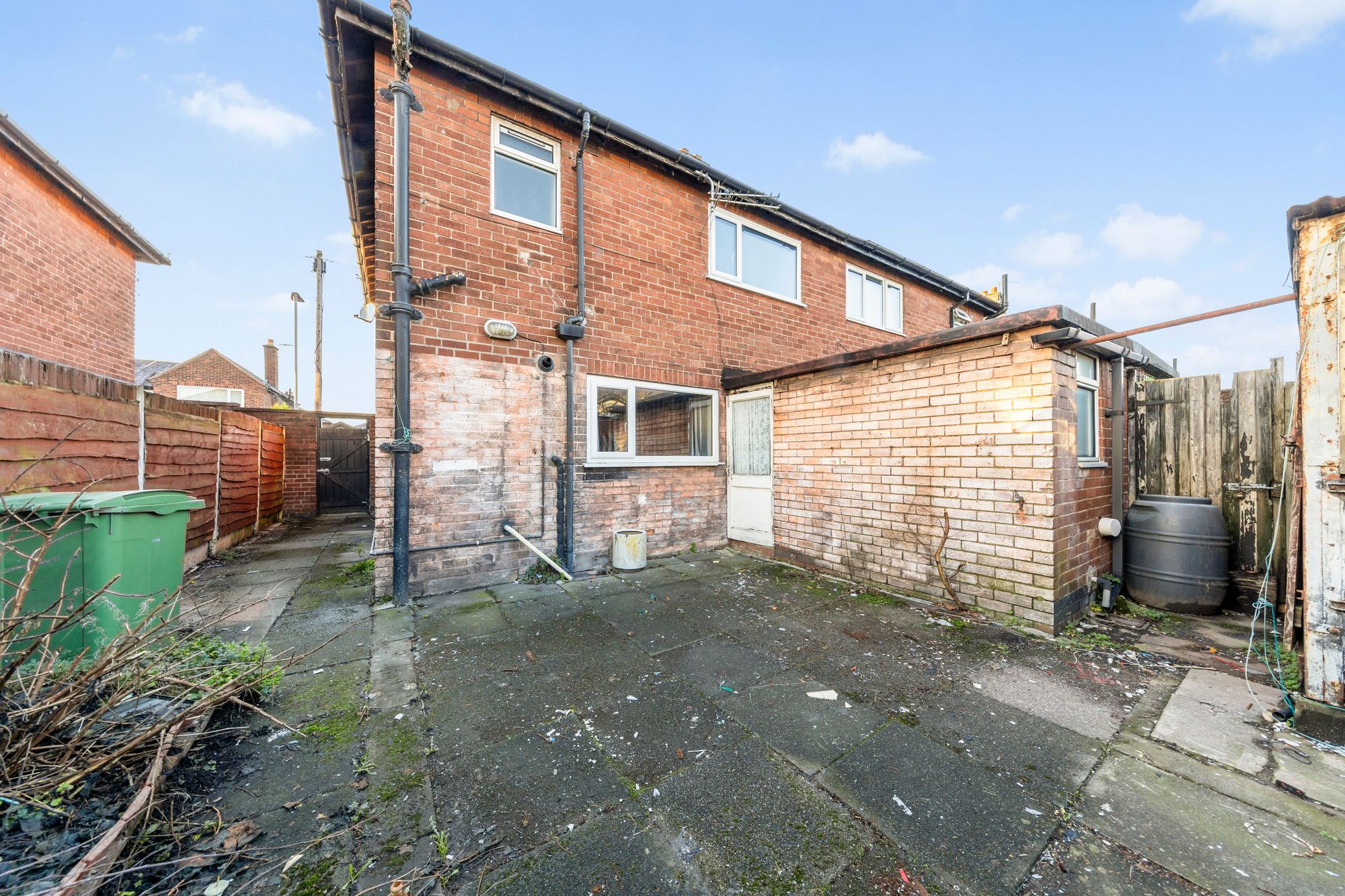 Summerfield Avenue, Warrington