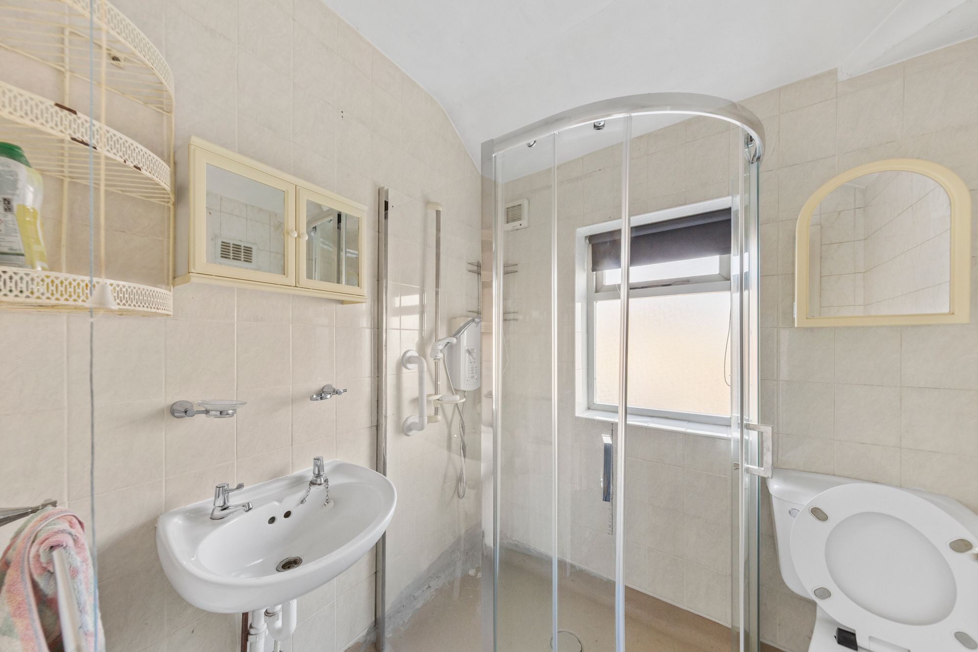 Summerfield Avenue, Warrington