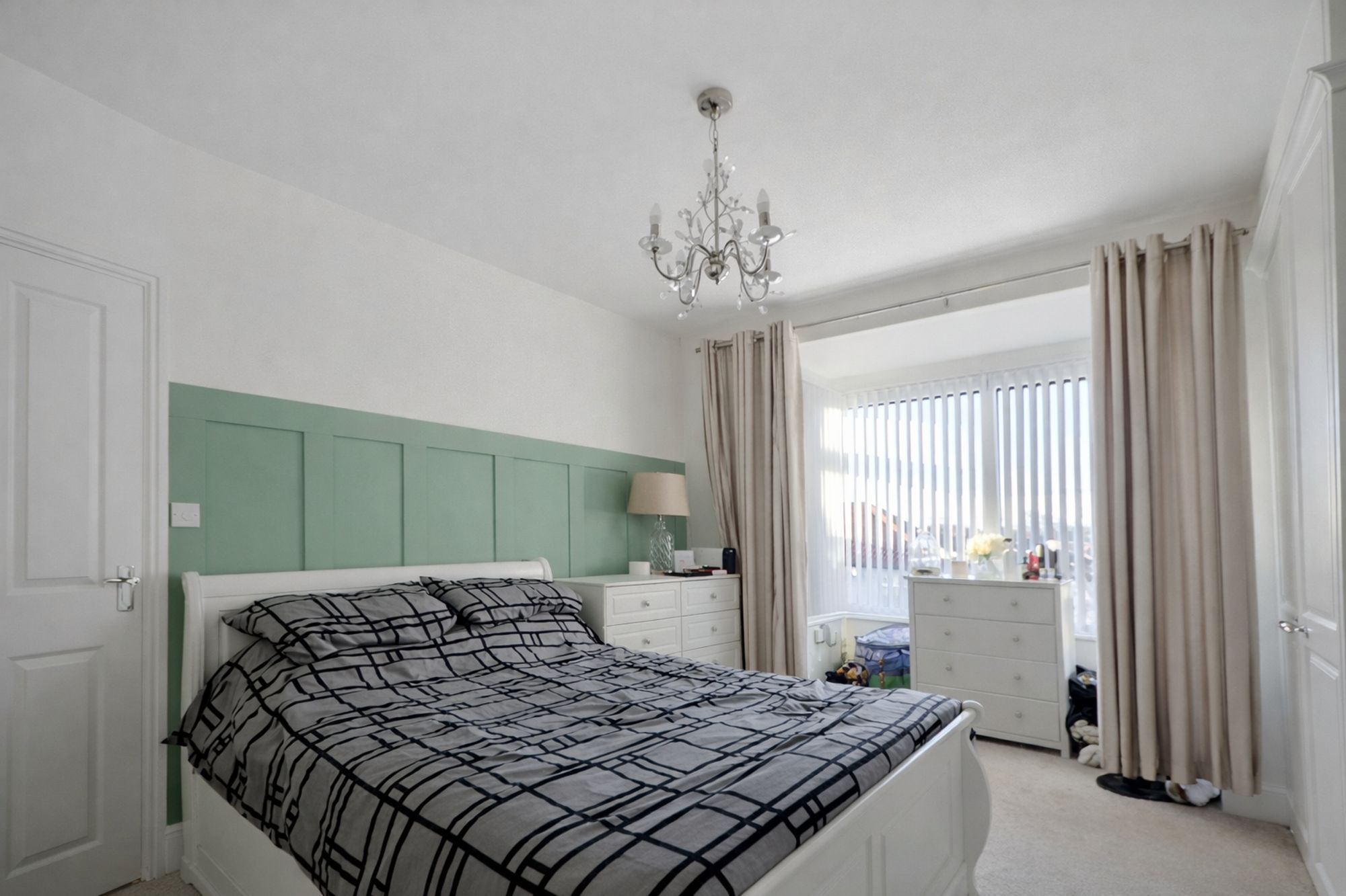 90bb07db-8504-4e0c-babd-660118125b39