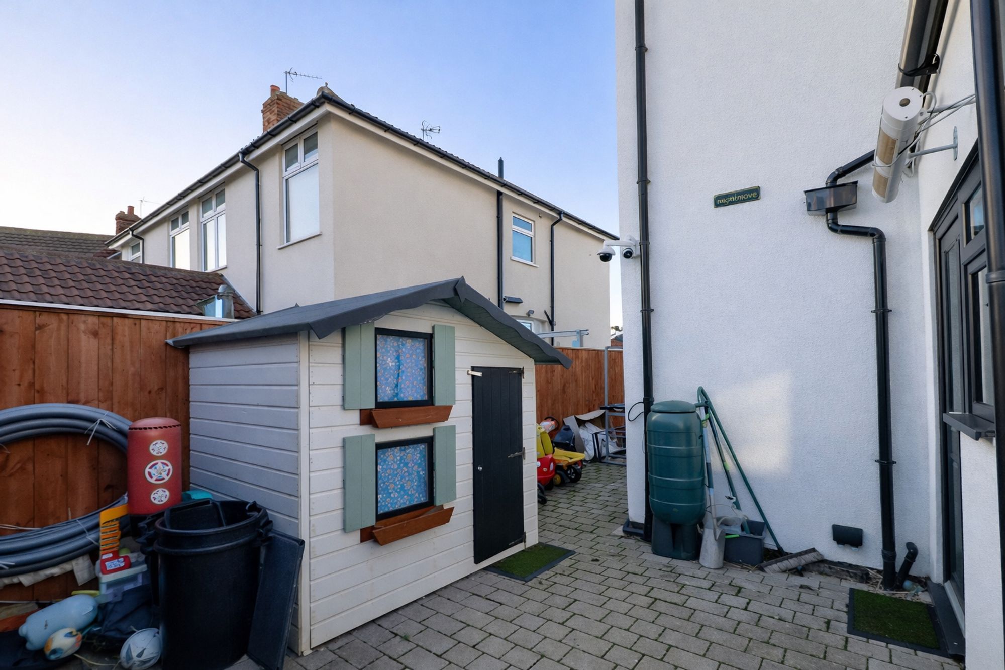 37682af6-dffa-4f77-9073-9f1694f3a103