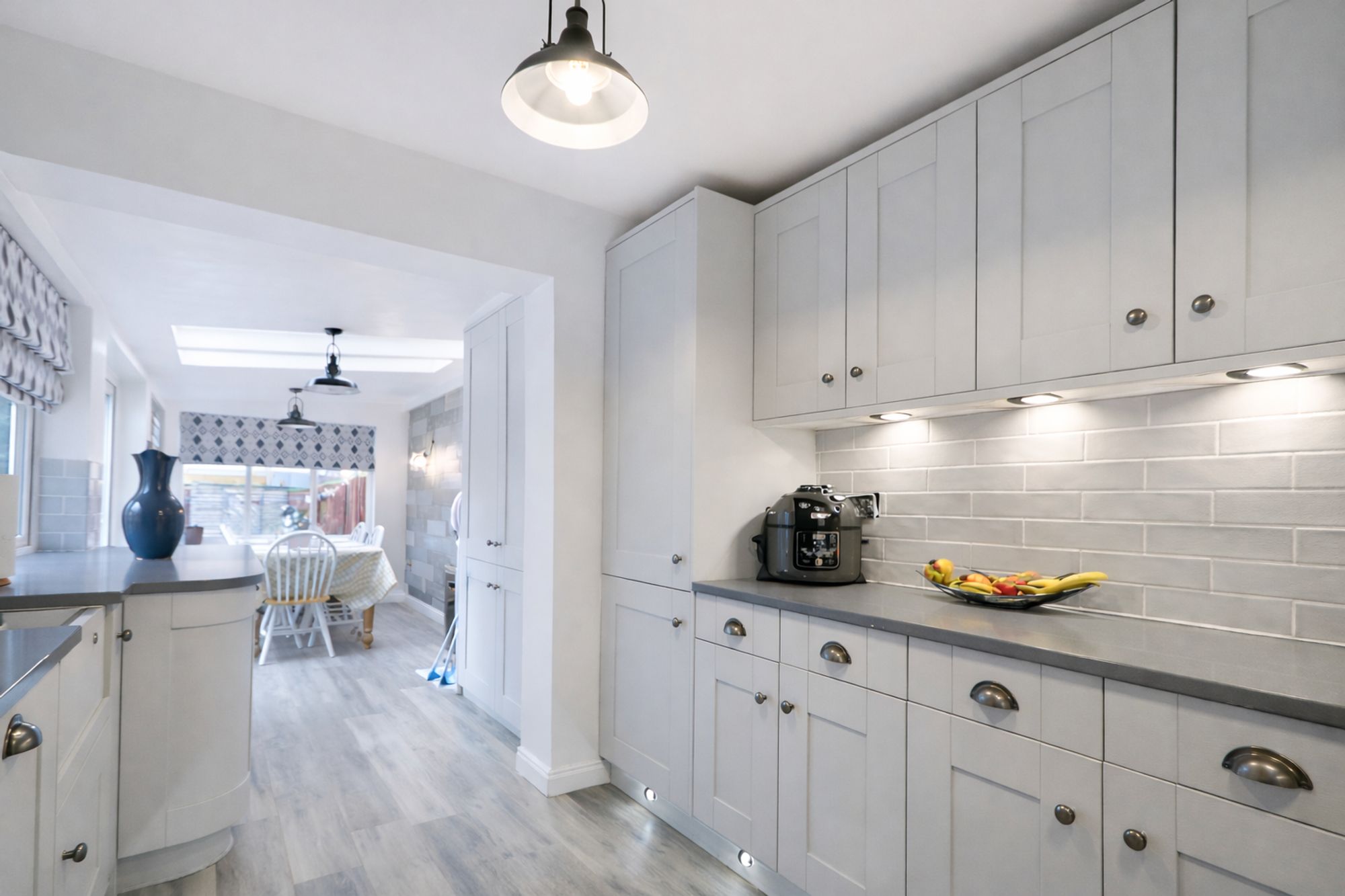 a20a6e8f-2e14-4ce3-b63b-d21cb2352658