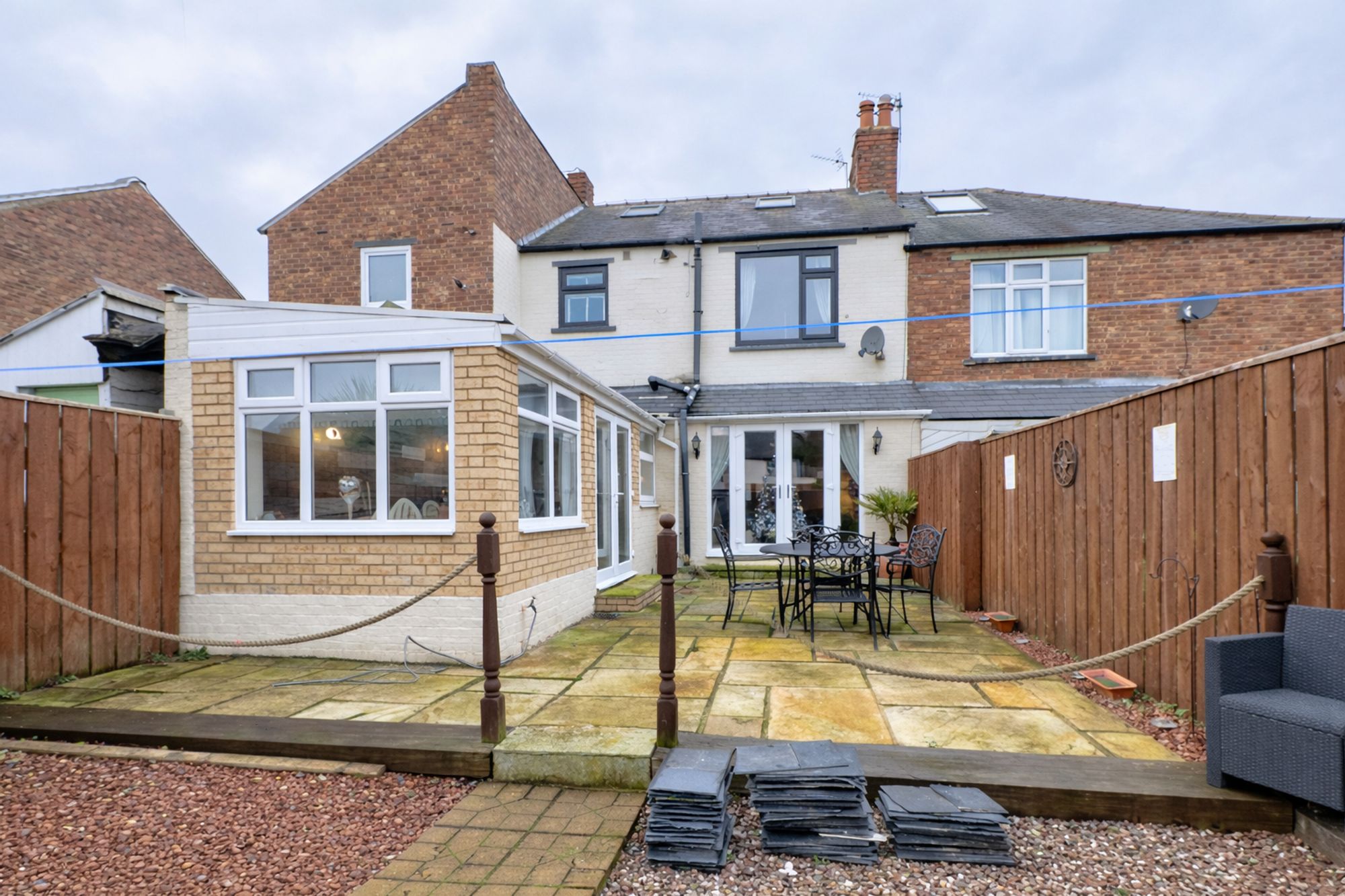 698d8ded-8a25-46ba-93eb-90a0e9c051b9