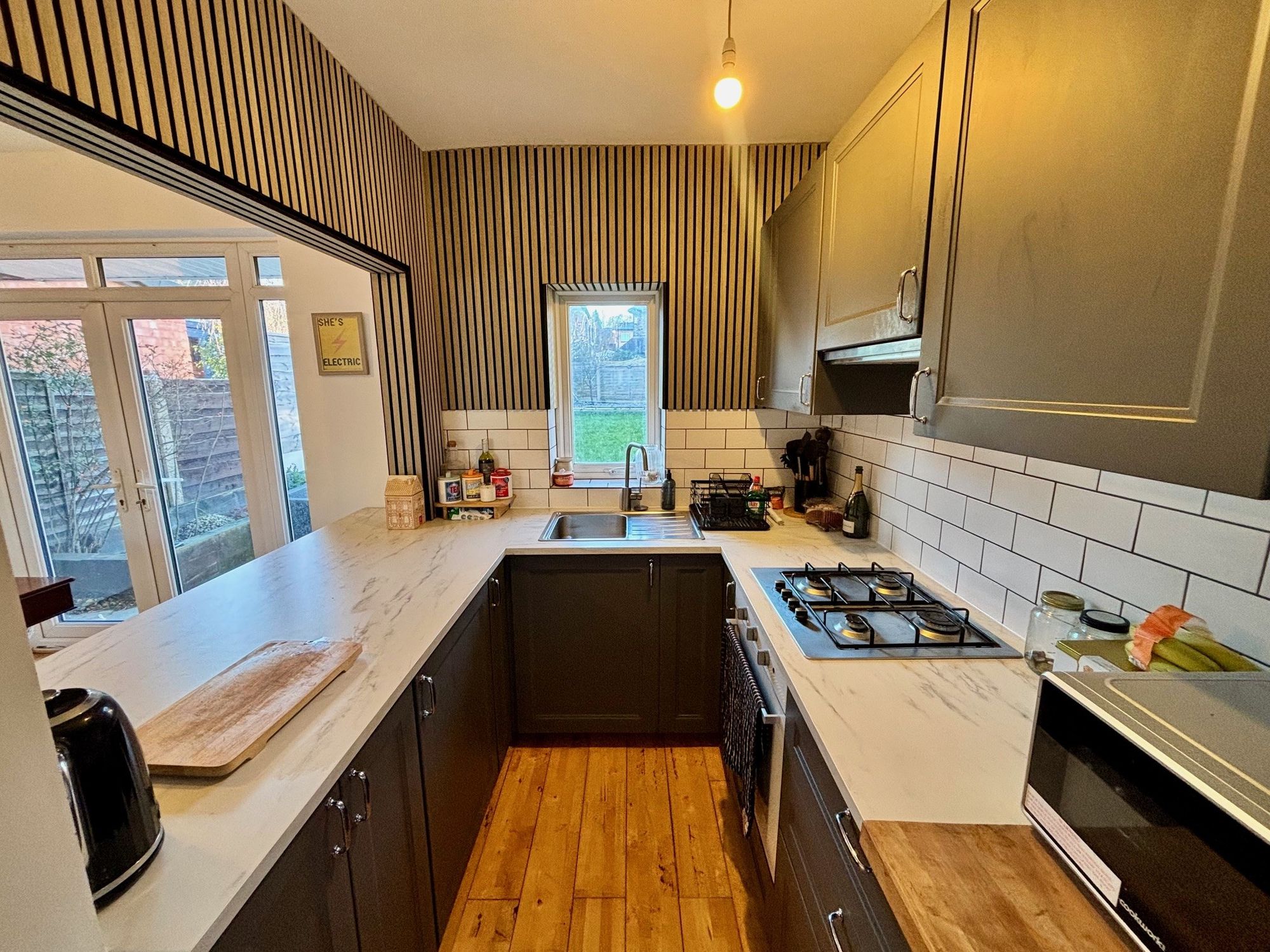 Bernard Avenue, Warrington