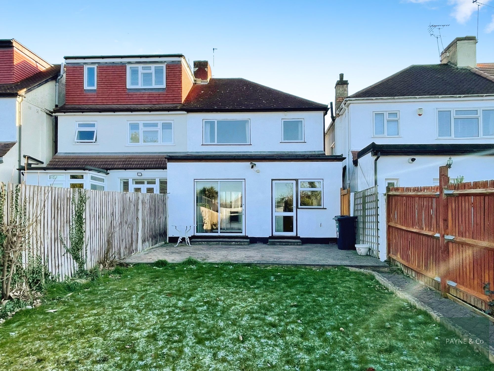 Marlands Road, Clayhall, IG5