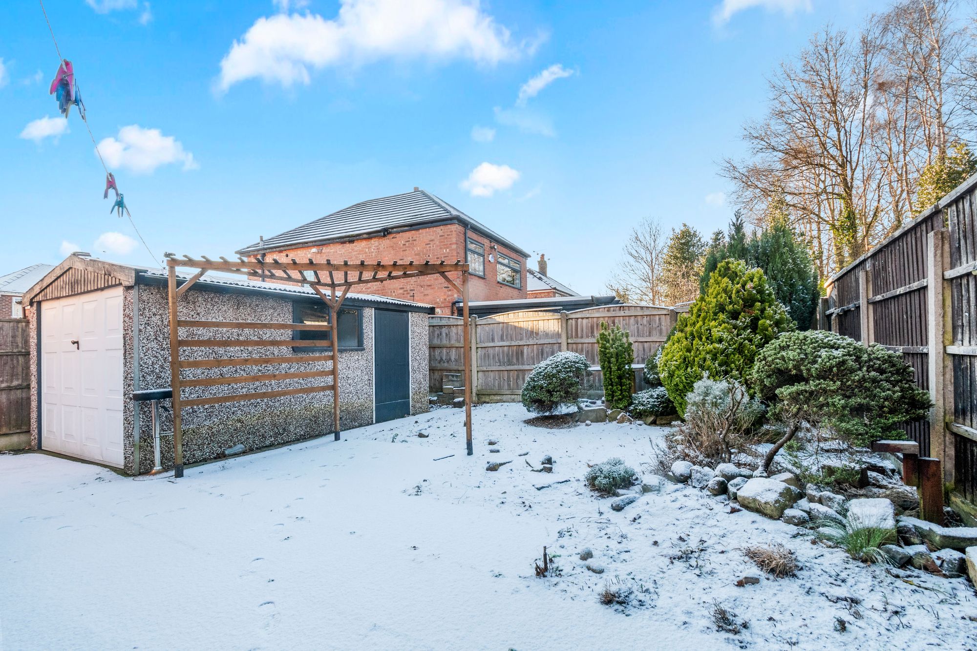 Dam Lane, Warrington