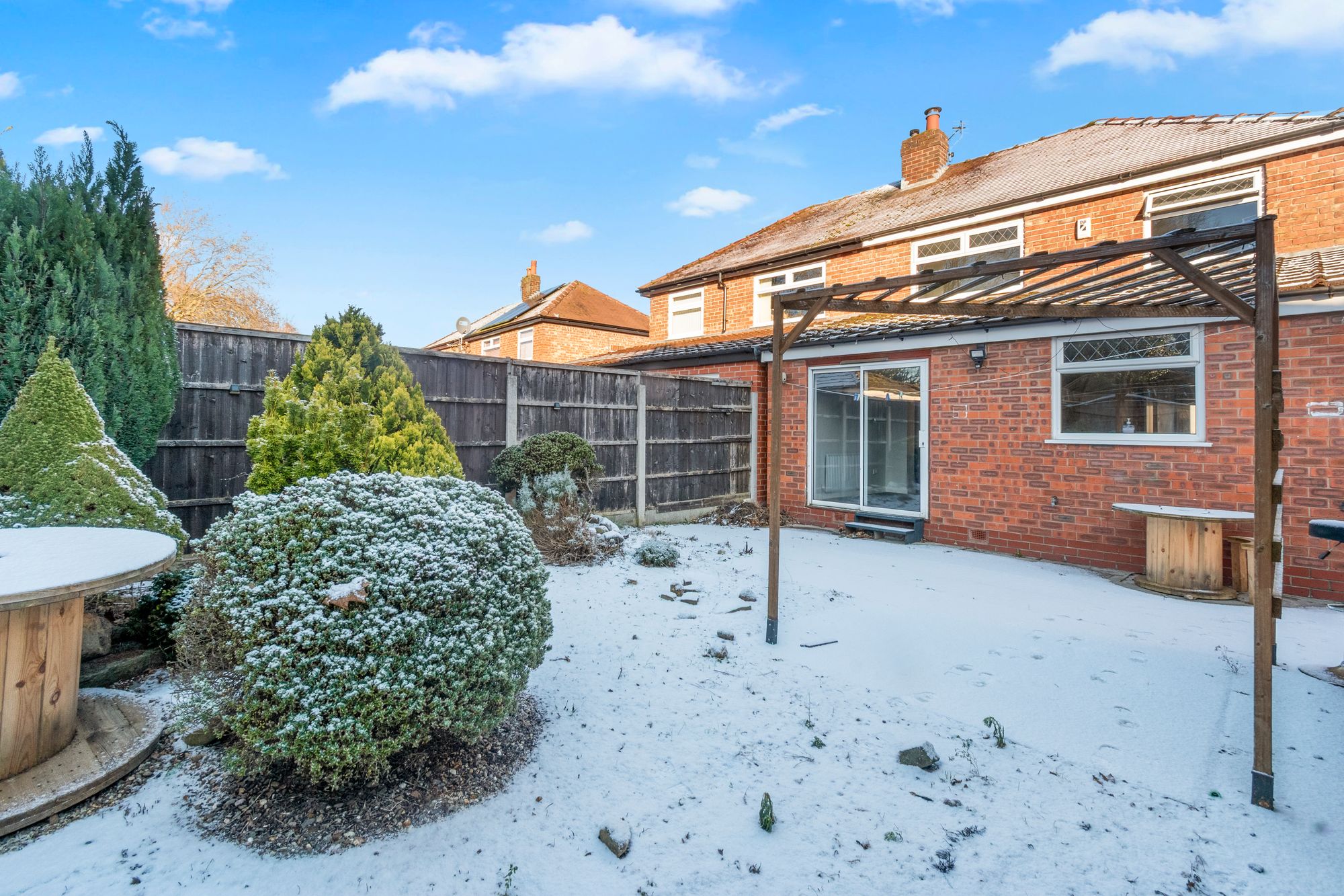 Dam Lane, Warrington