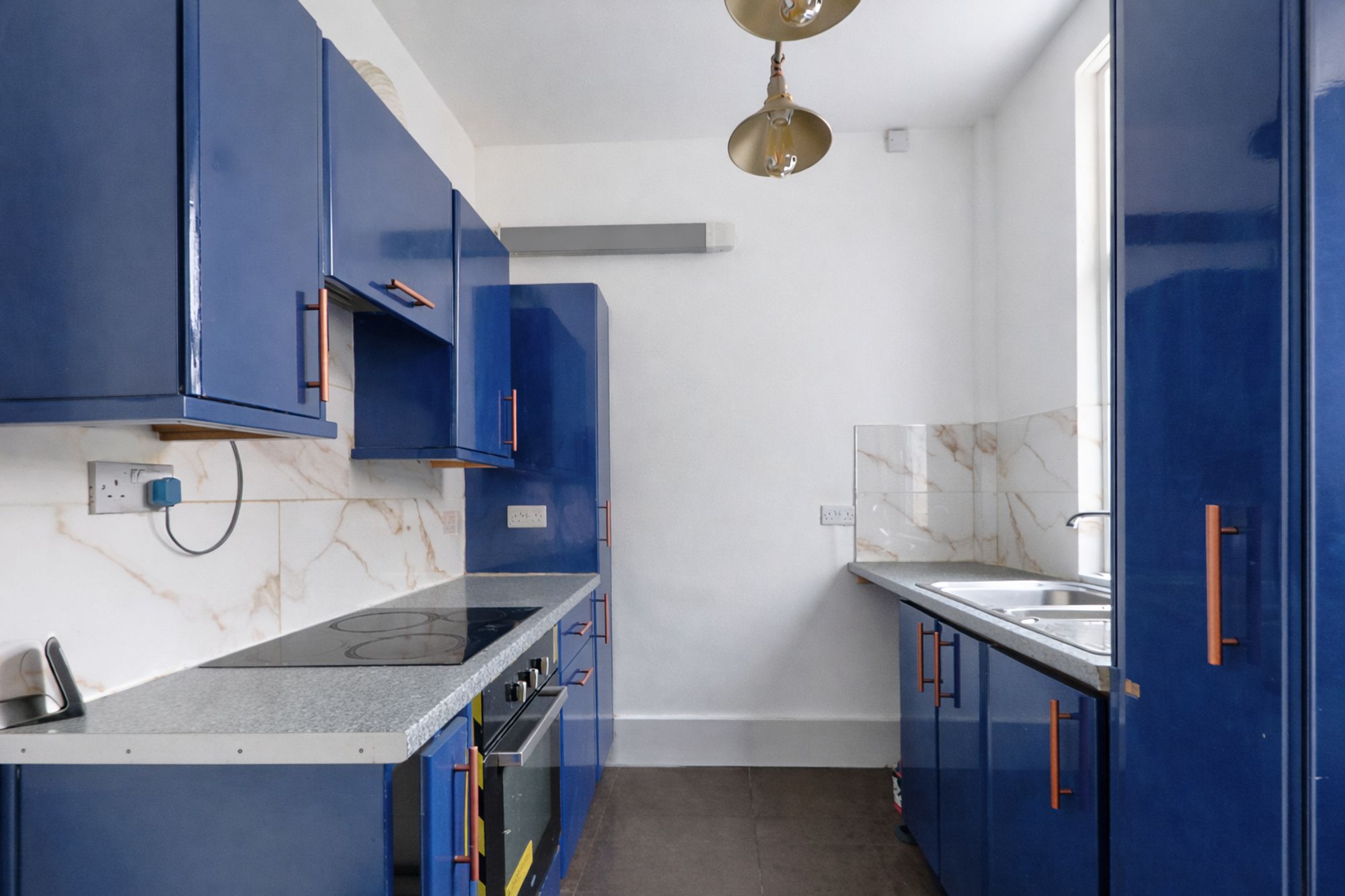 0e01f625-a9f2-4e05-8701-8e205439d09b (1)