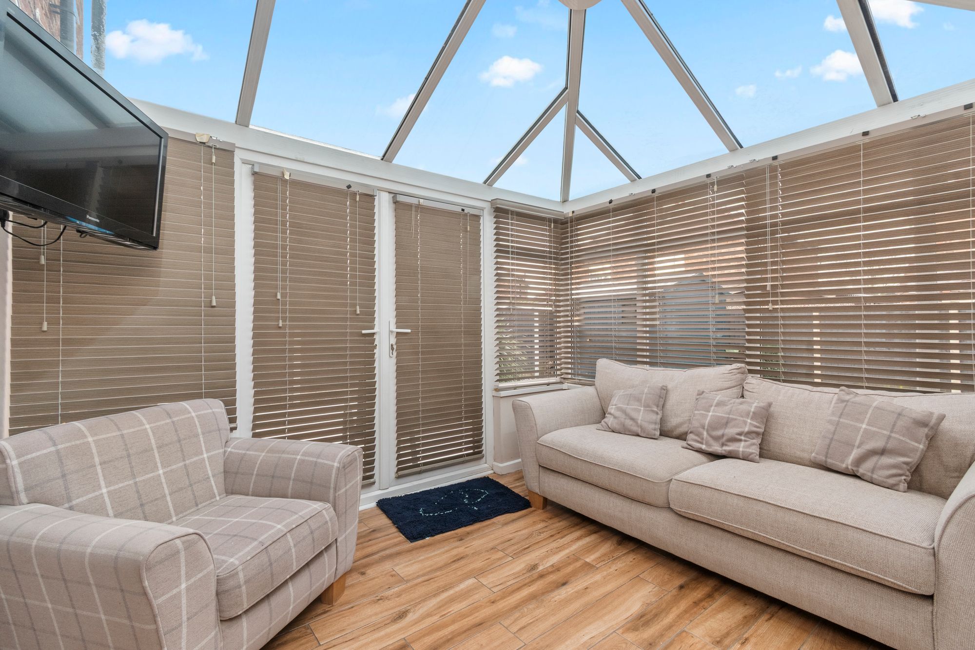 Harding Avenue, Warrington, WA2