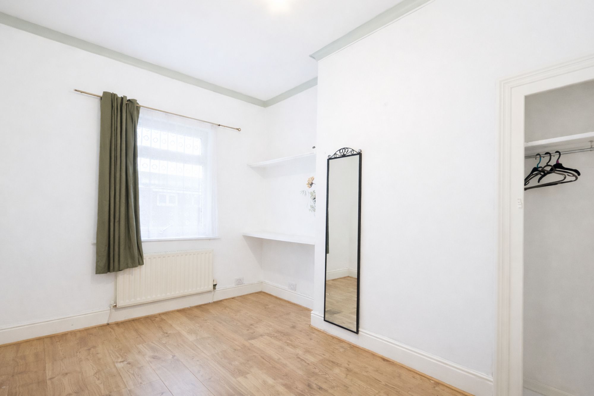 204a290f-3207-446e-842a-8ba0cc74541d (1)