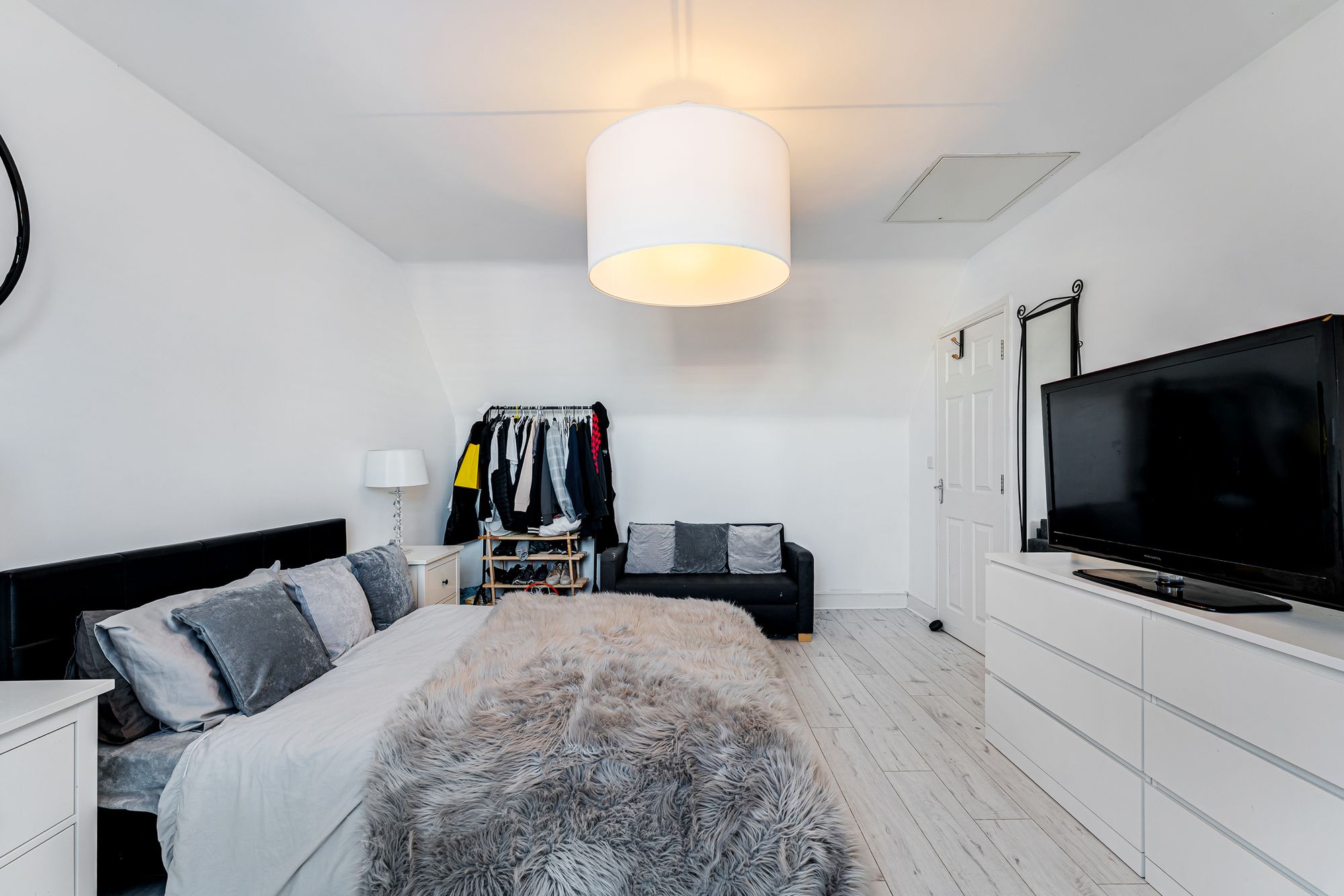 Langley Beck, Widnes, WA8