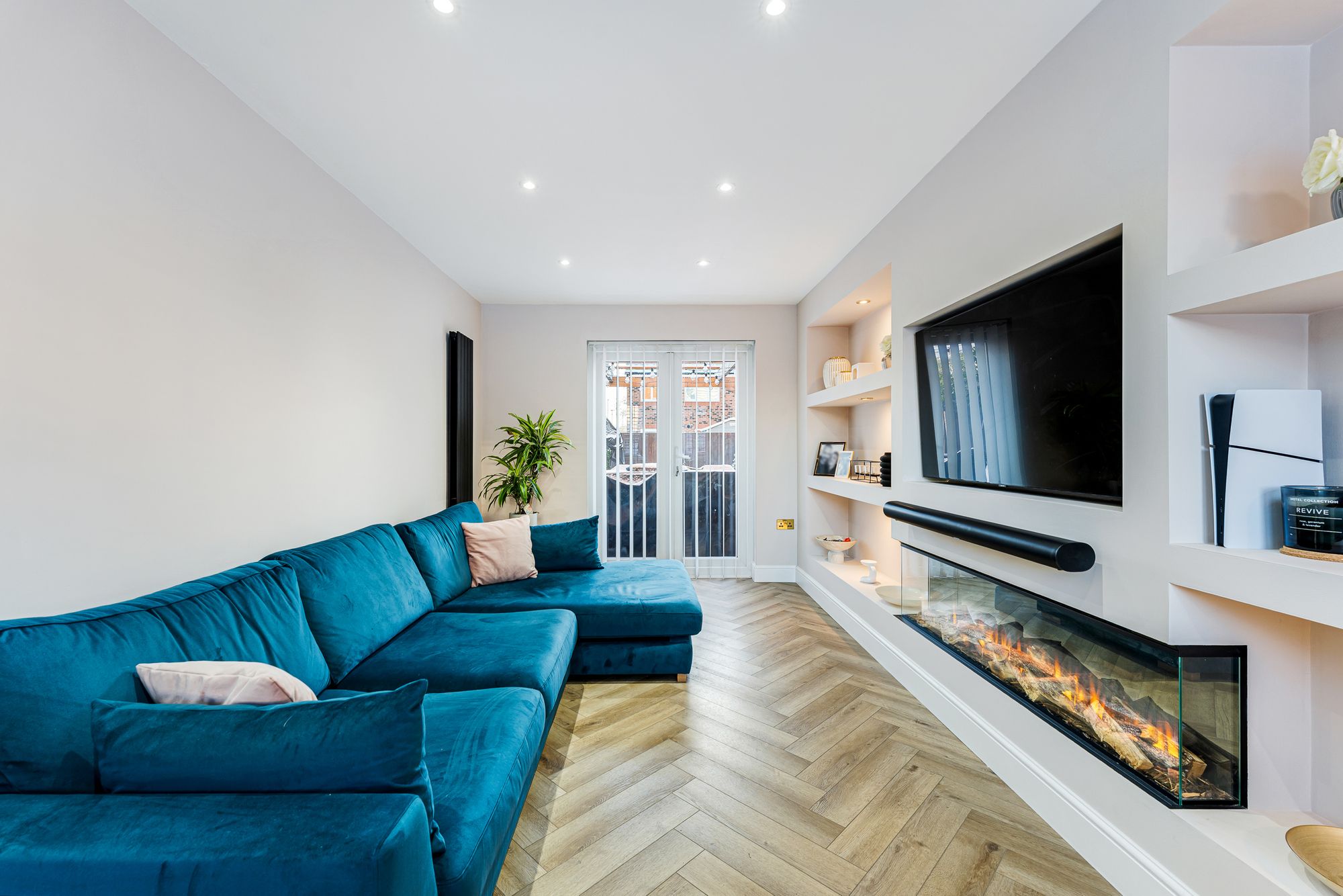 Langley Beck, Widnes, WA8